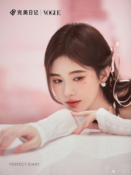 鞠婧祎真的是自己的一番大女主 她可以放弃中考去追寻自己的梦想 她