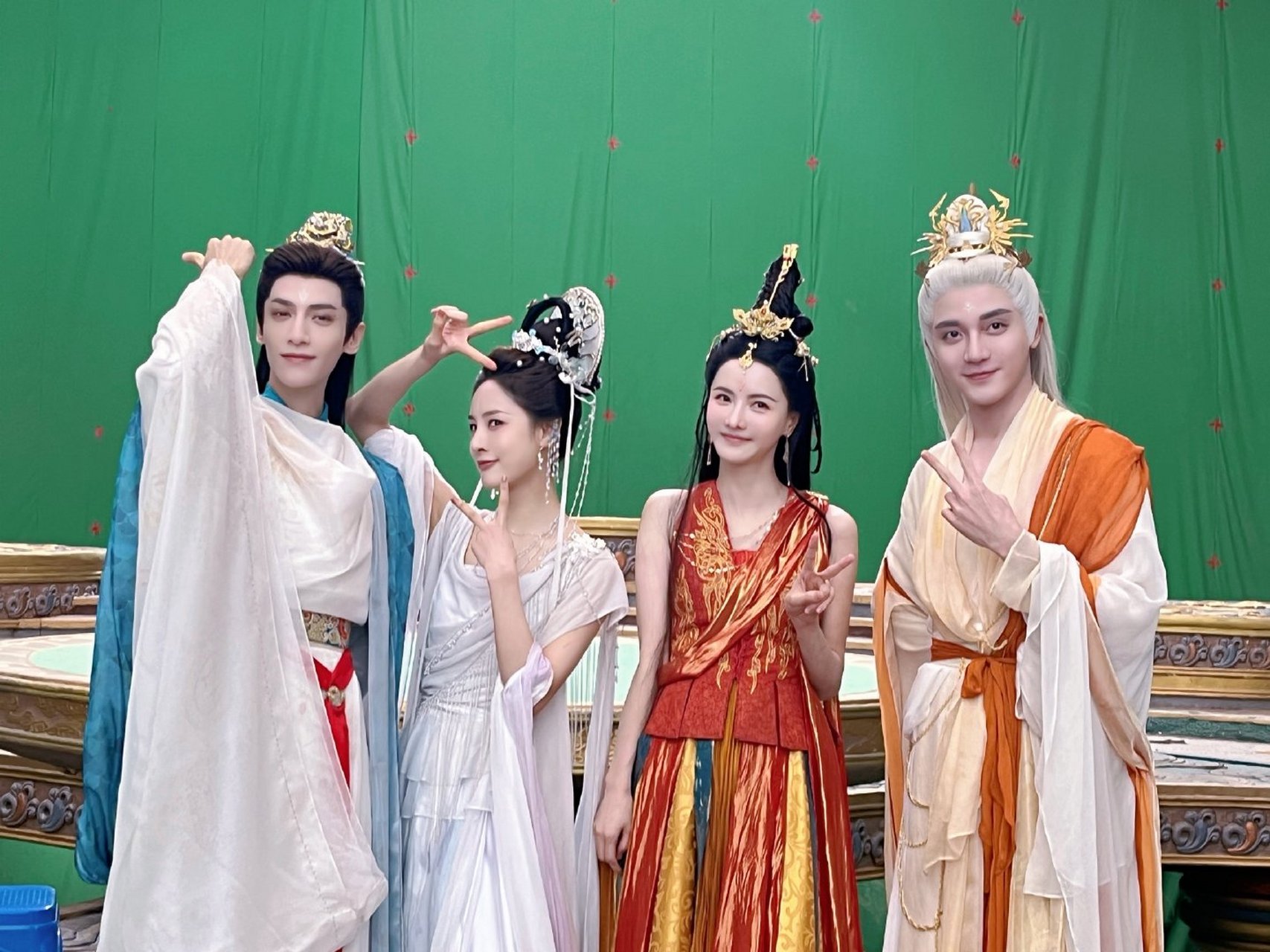 赵圆瑗,袁帅,乔娜的梦幻联动 有好货,买商品,享优惠!