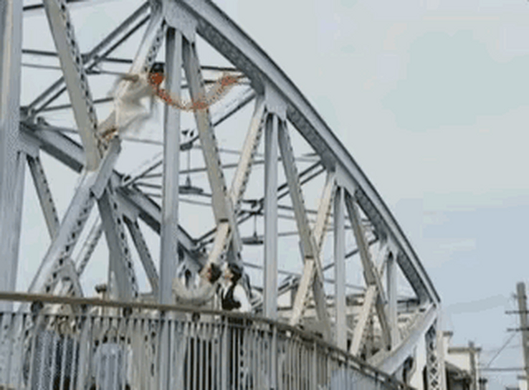 《情深深雨蒙蒙》居然有张晋!才知道依萍跳河的那个经典片段,居然是张
