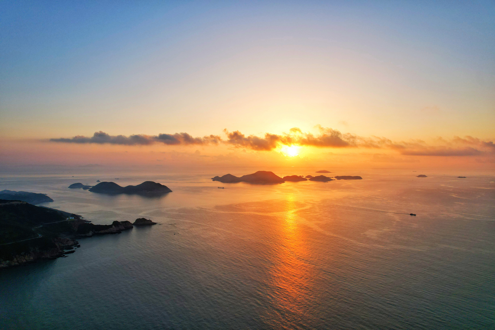 再没有比看到日出日落更让人心动的啦,这个秋天,我在浙江温岭的海边