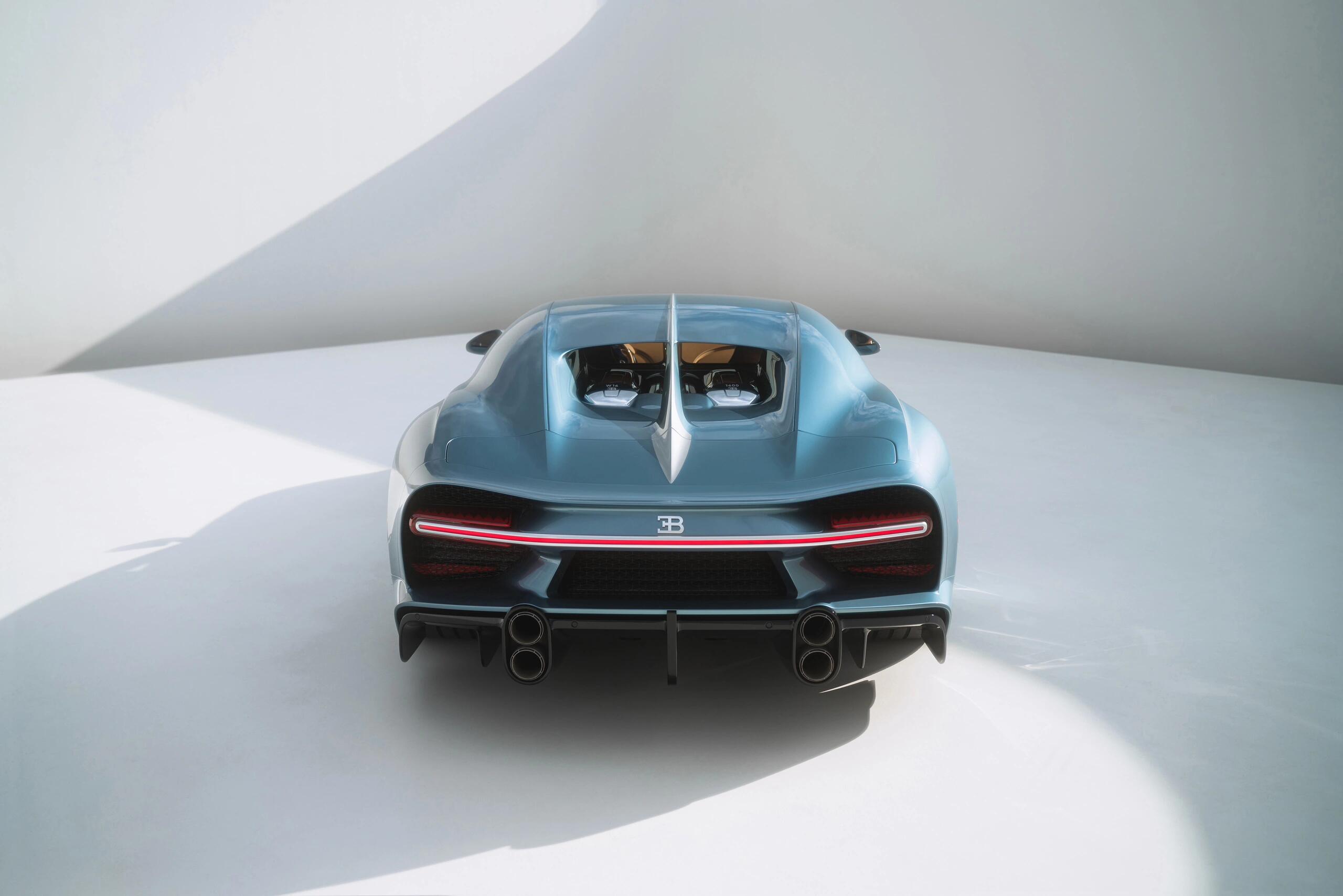 车评# #知识校园# 0799 豪车鉴赏 | 布加迪chiron super sport