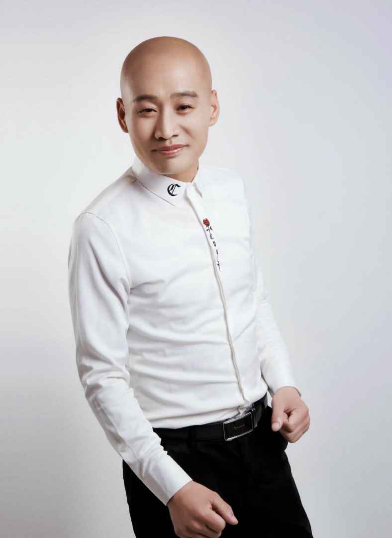 张家成,华语原创歌手,音乐唱作人,代表作:《山东汉子》《挑山工》