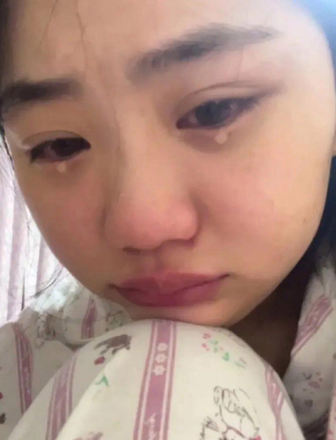 闺蜜是家里的独生女谈个外地的男朋友,那男的家里