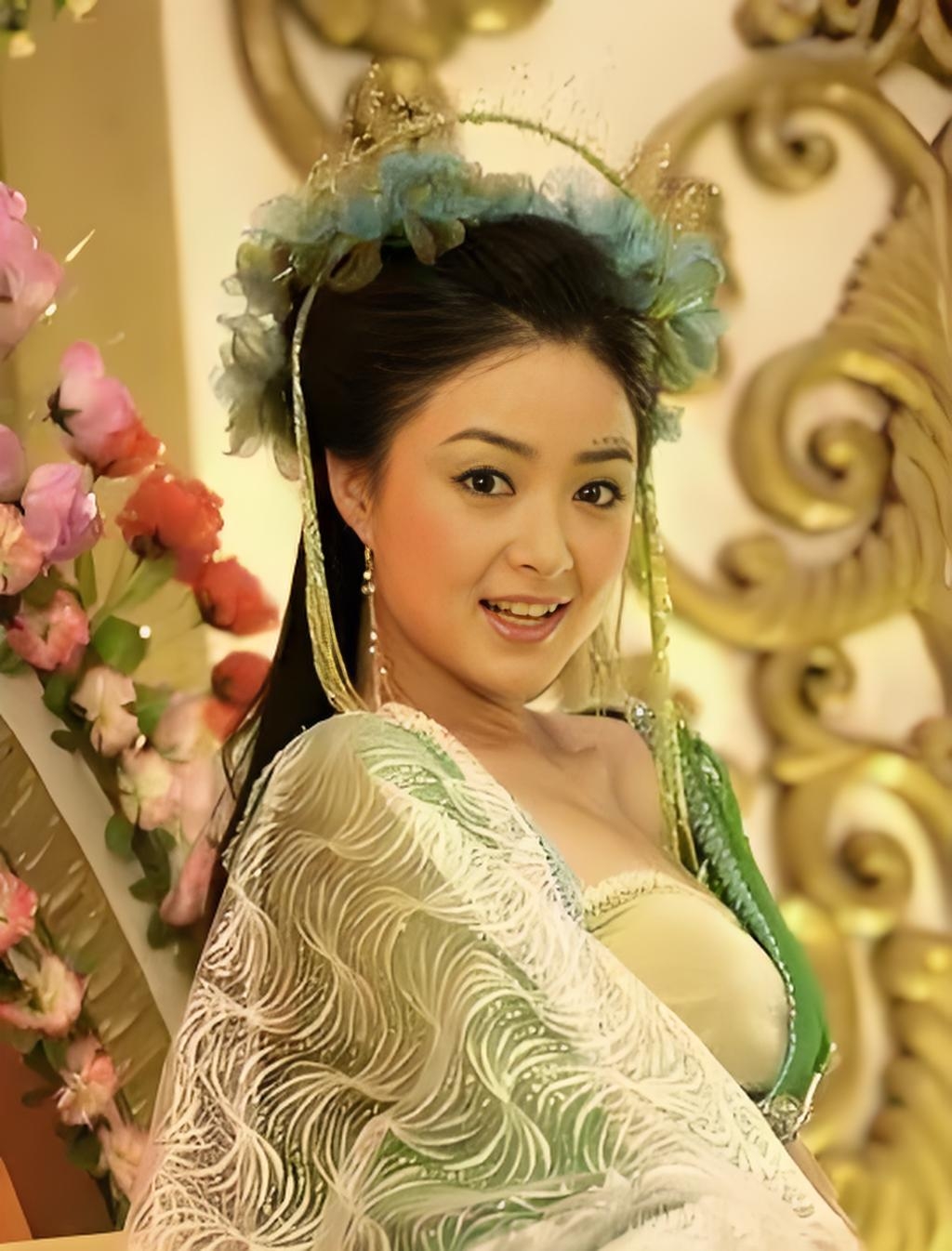 有人说蒋欣没有演过好人 我不同意蒋欣也演过欢天喜地七仙女里面的
