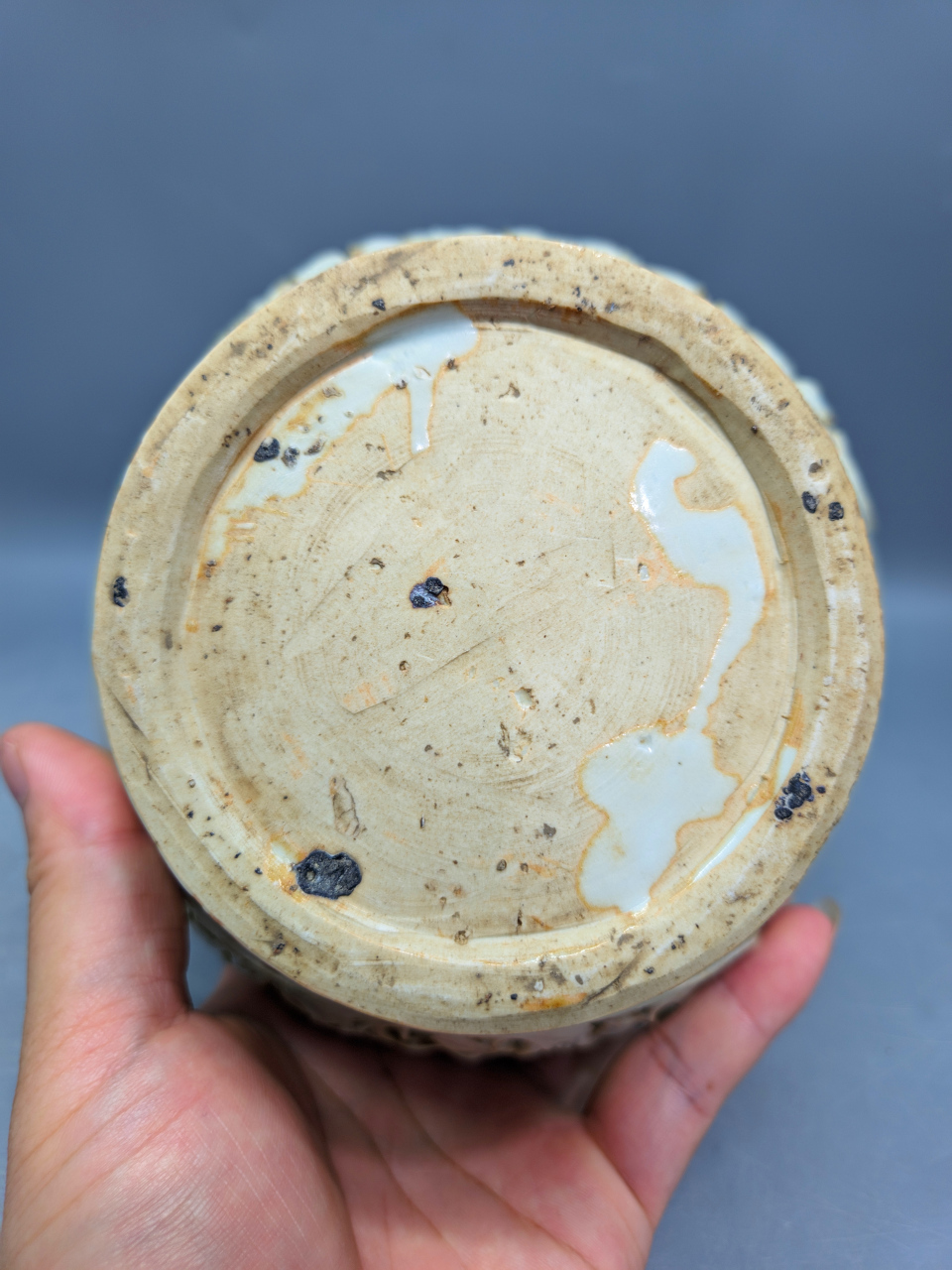 枢府釉捏花兽耳罐