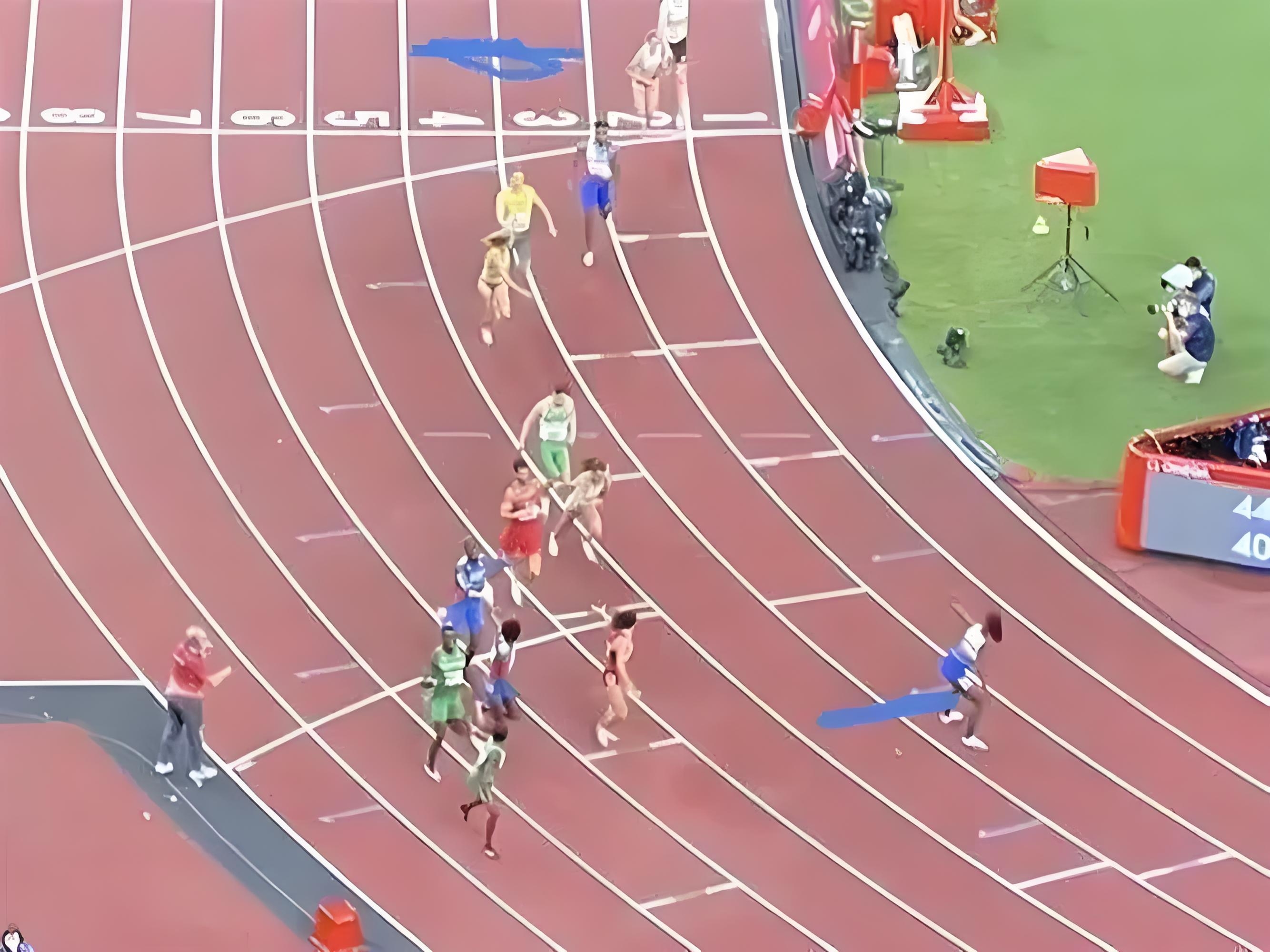 在2024年巴黎奥运会男子4×100米接力决赛中,中国男子接力队获得了第