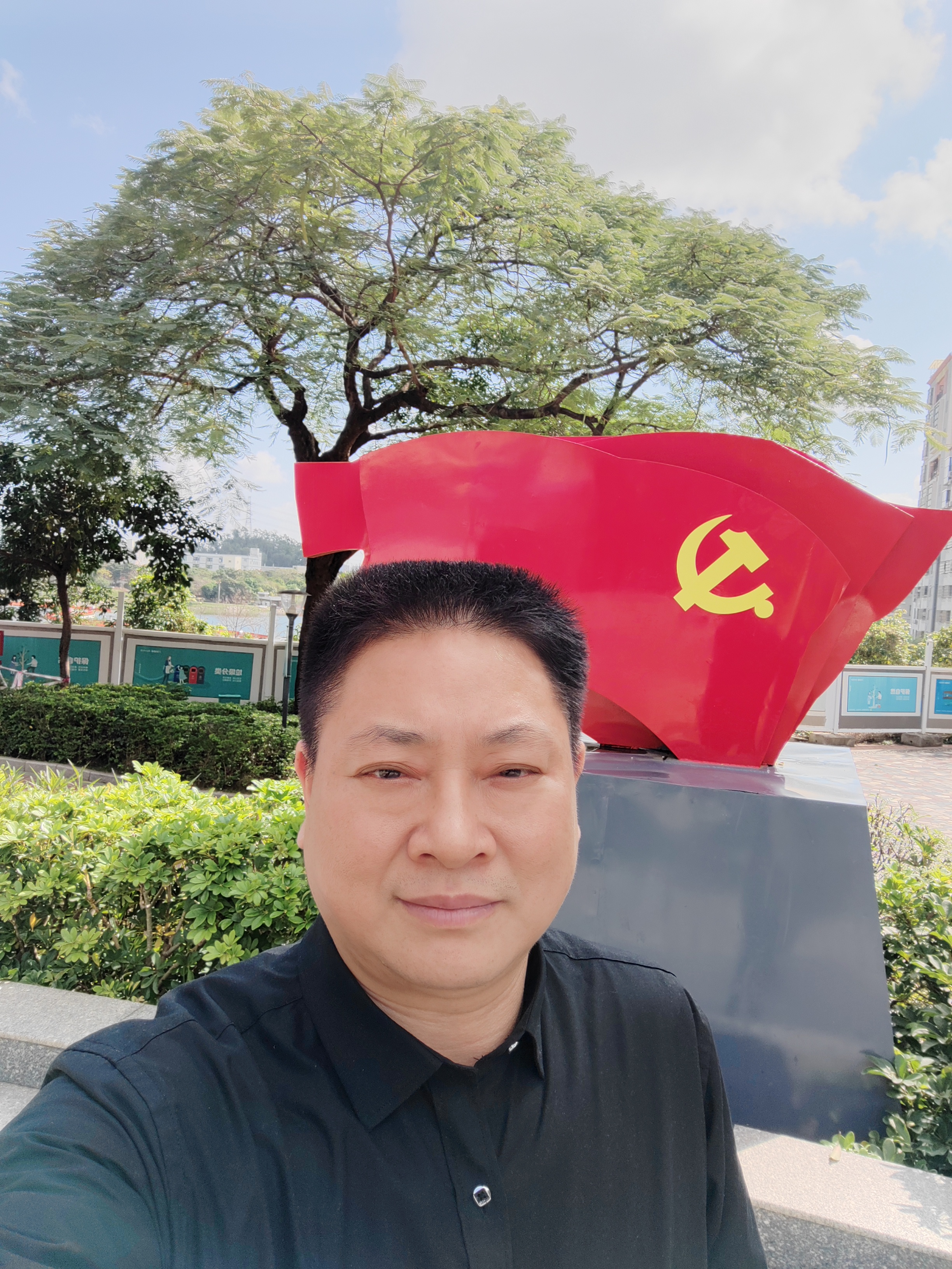 无论面对多少困难和阻碍,我们都要积极面对,勇敢迎接