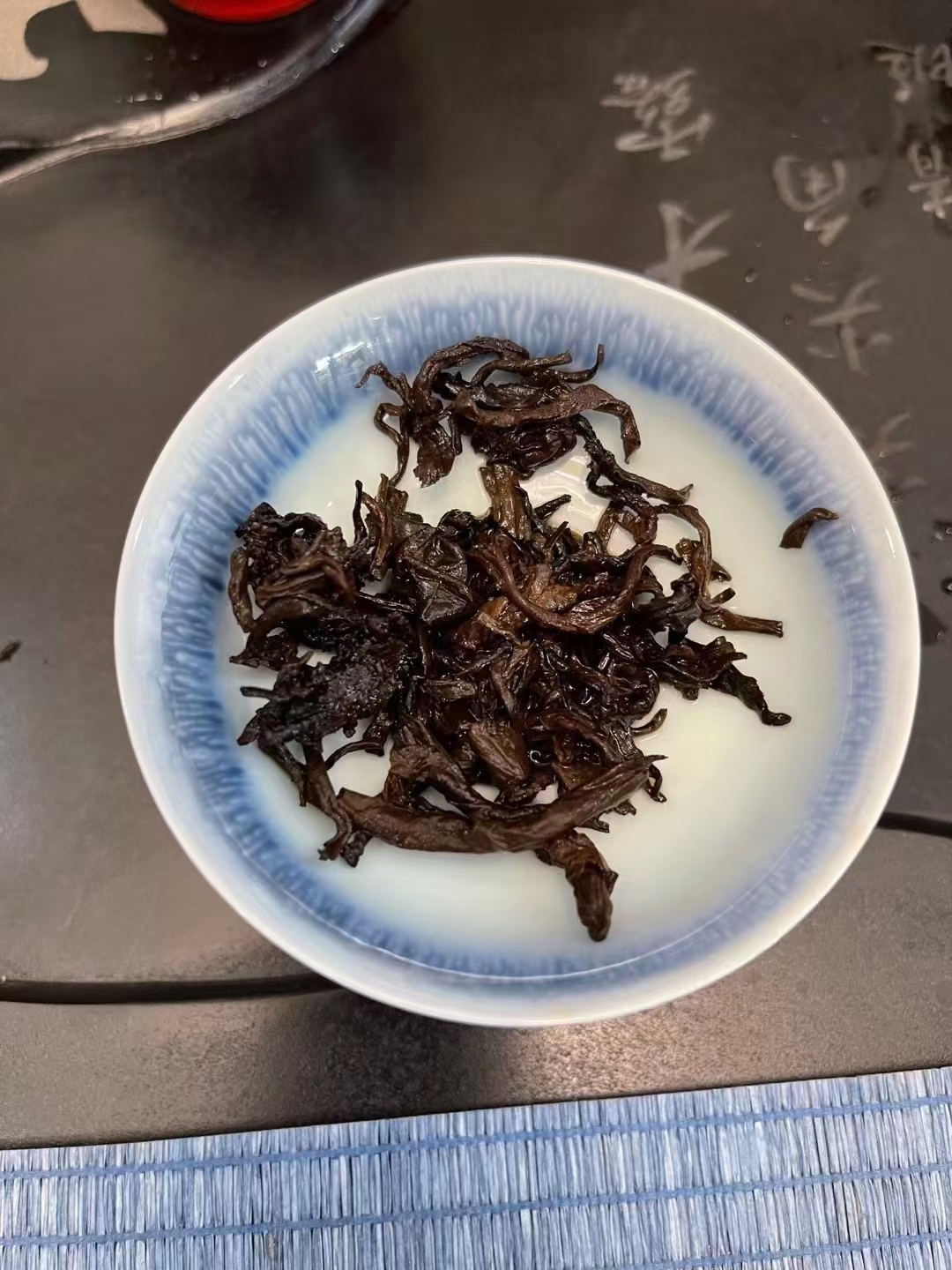 2018年老曼峨古树熟散茶 礼盒装 260克*2罐