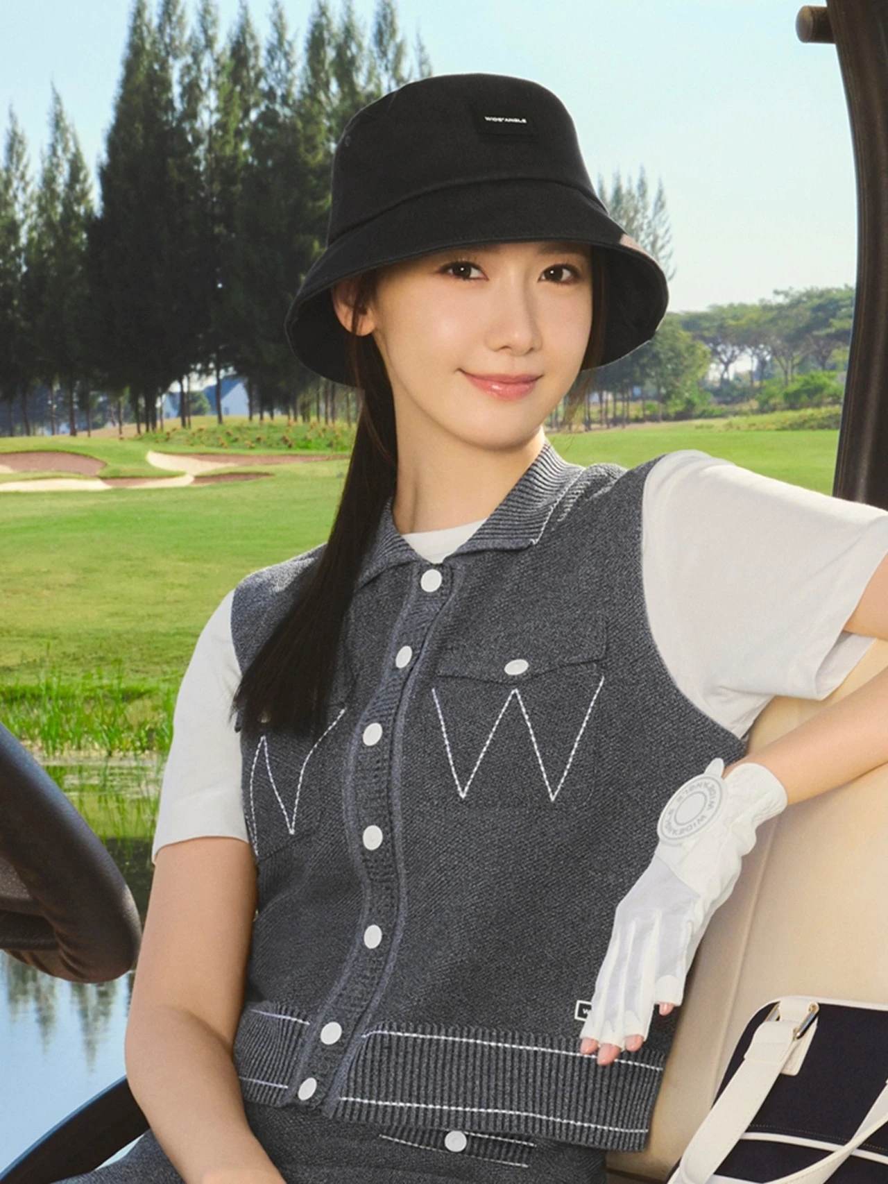 阳光正好,帽子女孩挥杆高尔夫♀