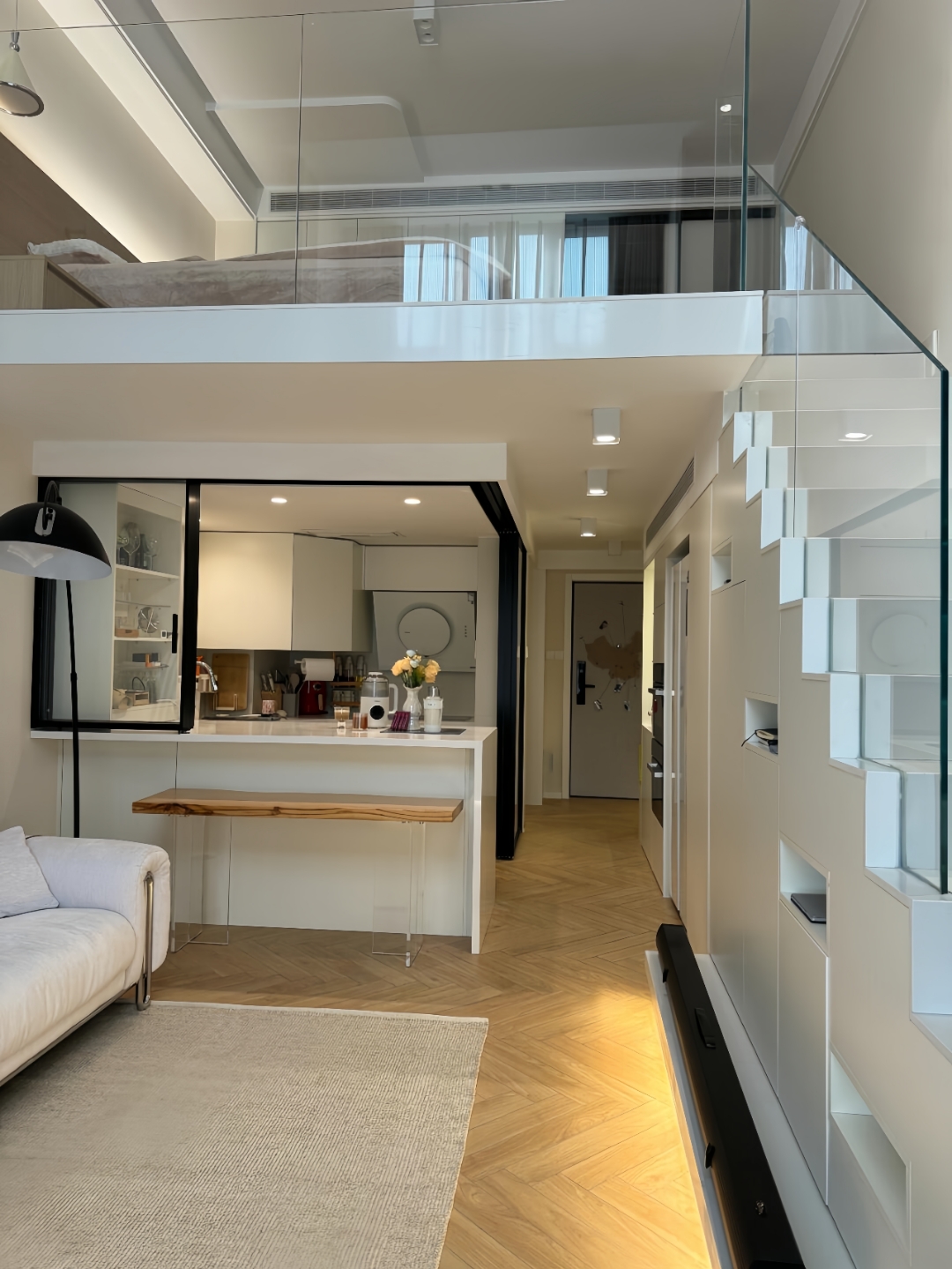 38w精装的loft～可以做套二户型 却给我了满满的安全感 温馨,自由