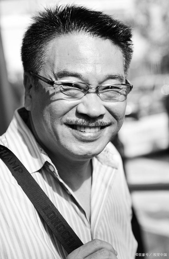 香港著名,黄金配角徐少强,因患食管而去世,近年来香港演员中因病去世