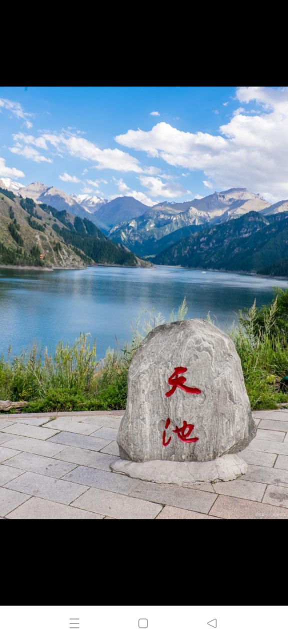 若问此行何处为必游之地,则天山天池,庙尔沟,百里丹霞硫磺沟,昌吉大