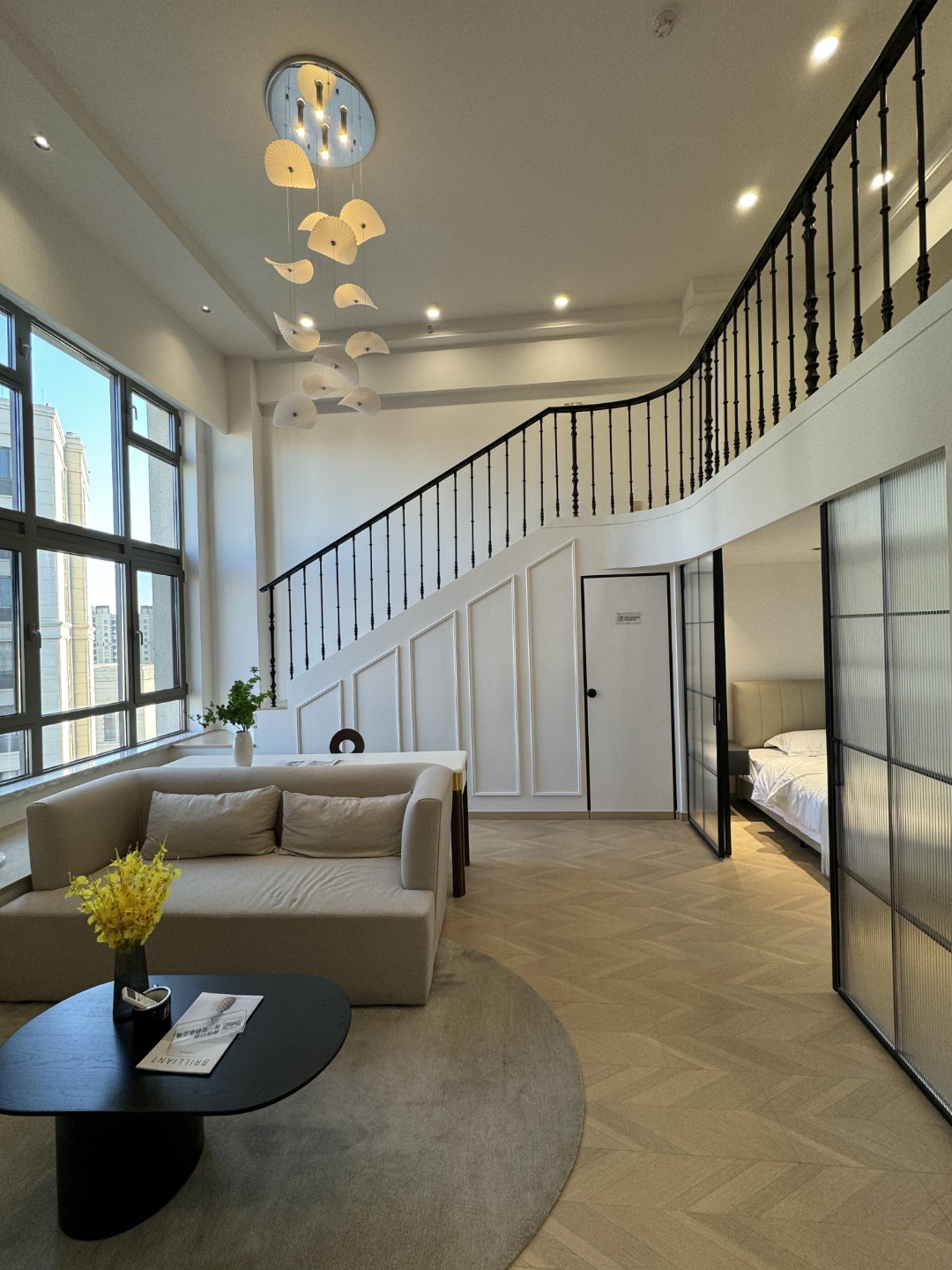 没有大房子~有个41平loft小公寓也不错建面只有41,标准loft层高,民用