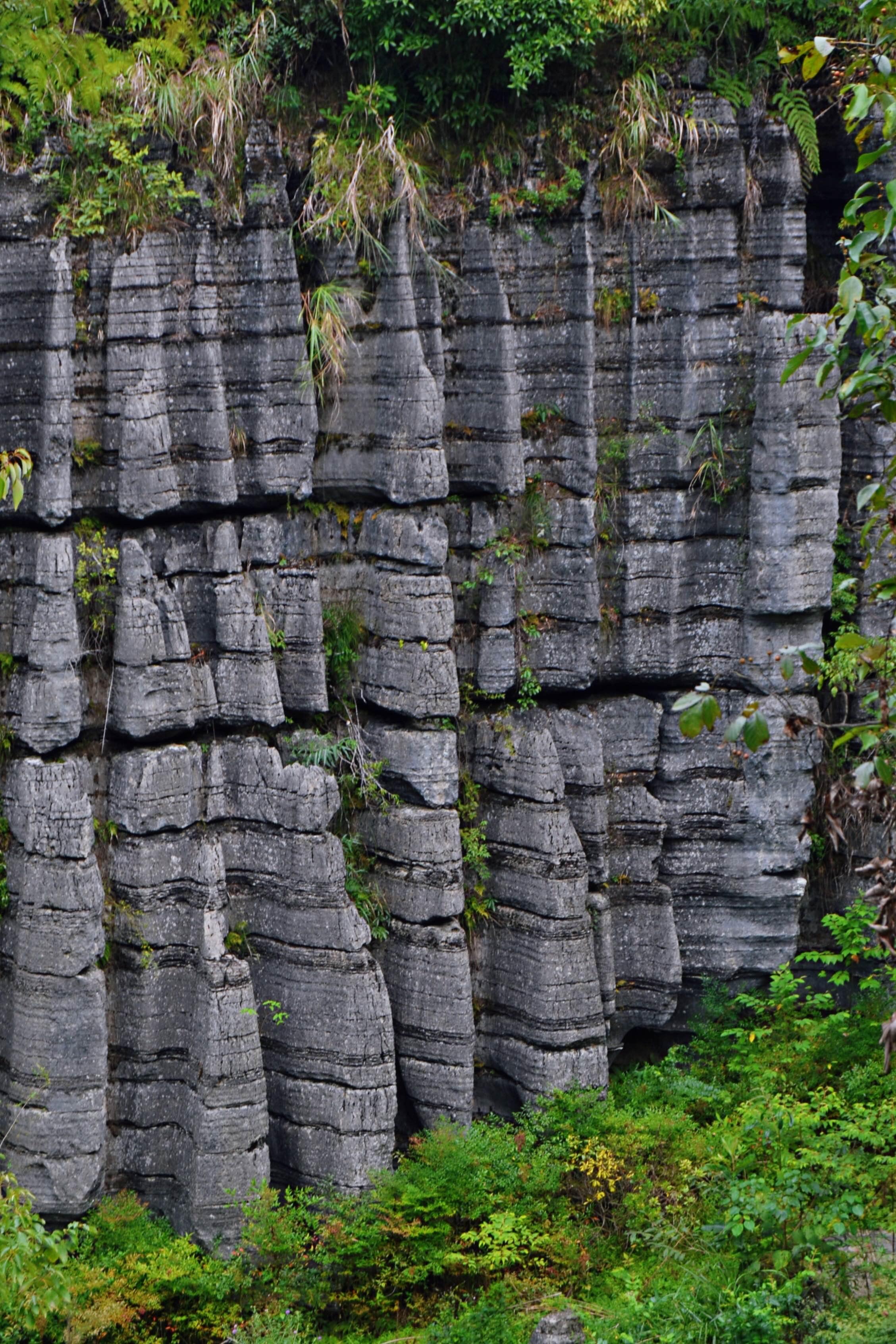 湖北恩施索菲亚石林:神秘大自.@xtj带我走的动态