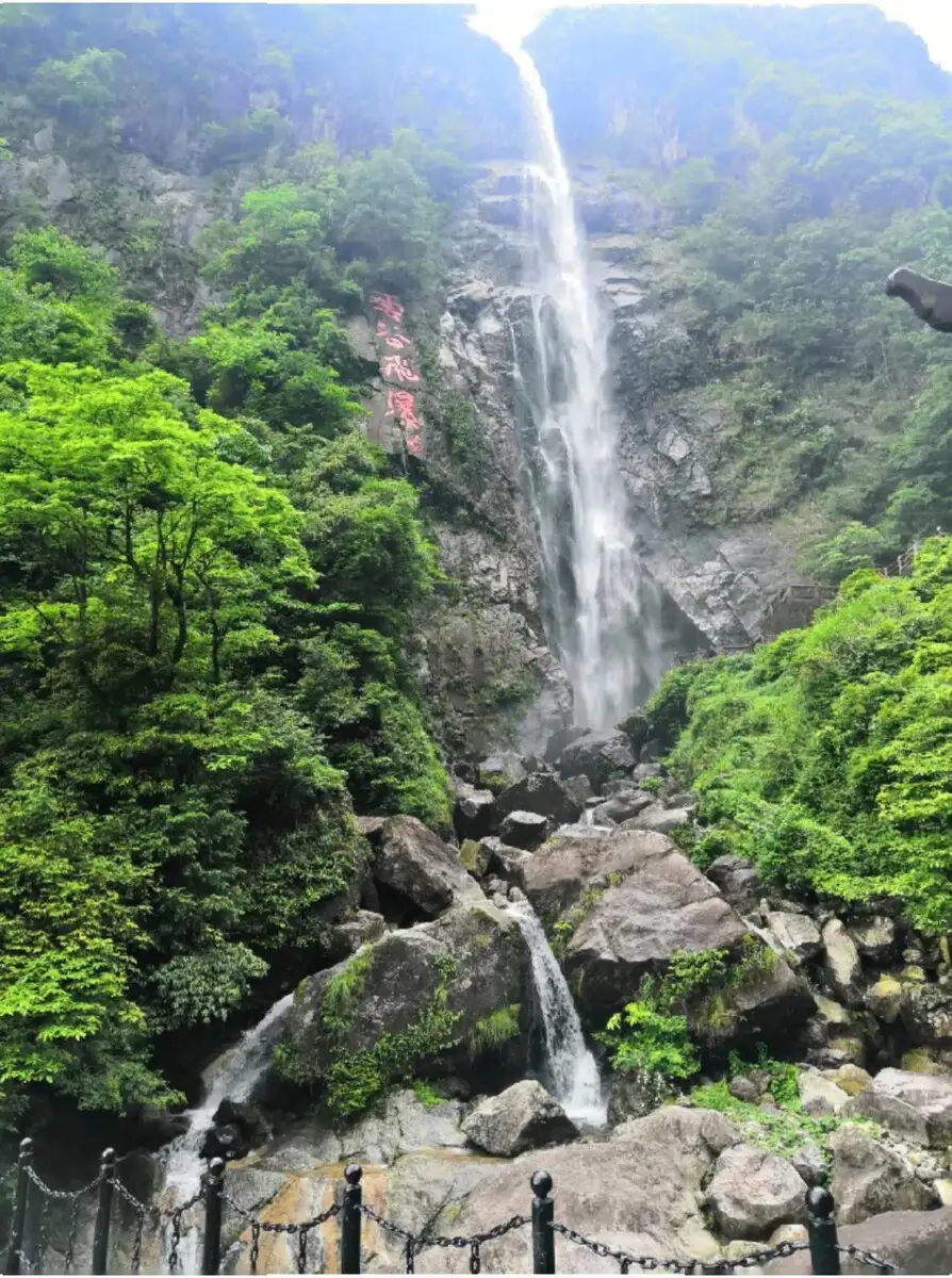 江西明月山景区图片