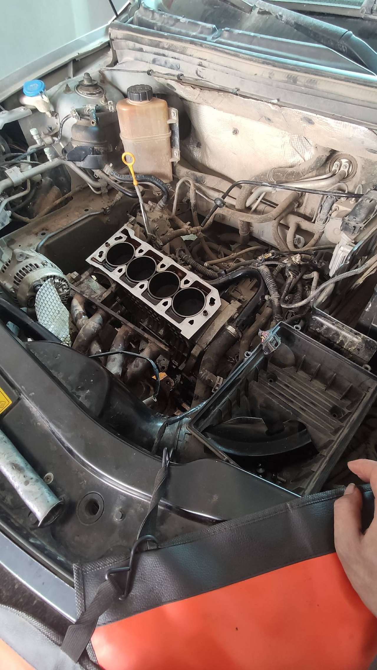 荣威350更换气缸垫正时皮带