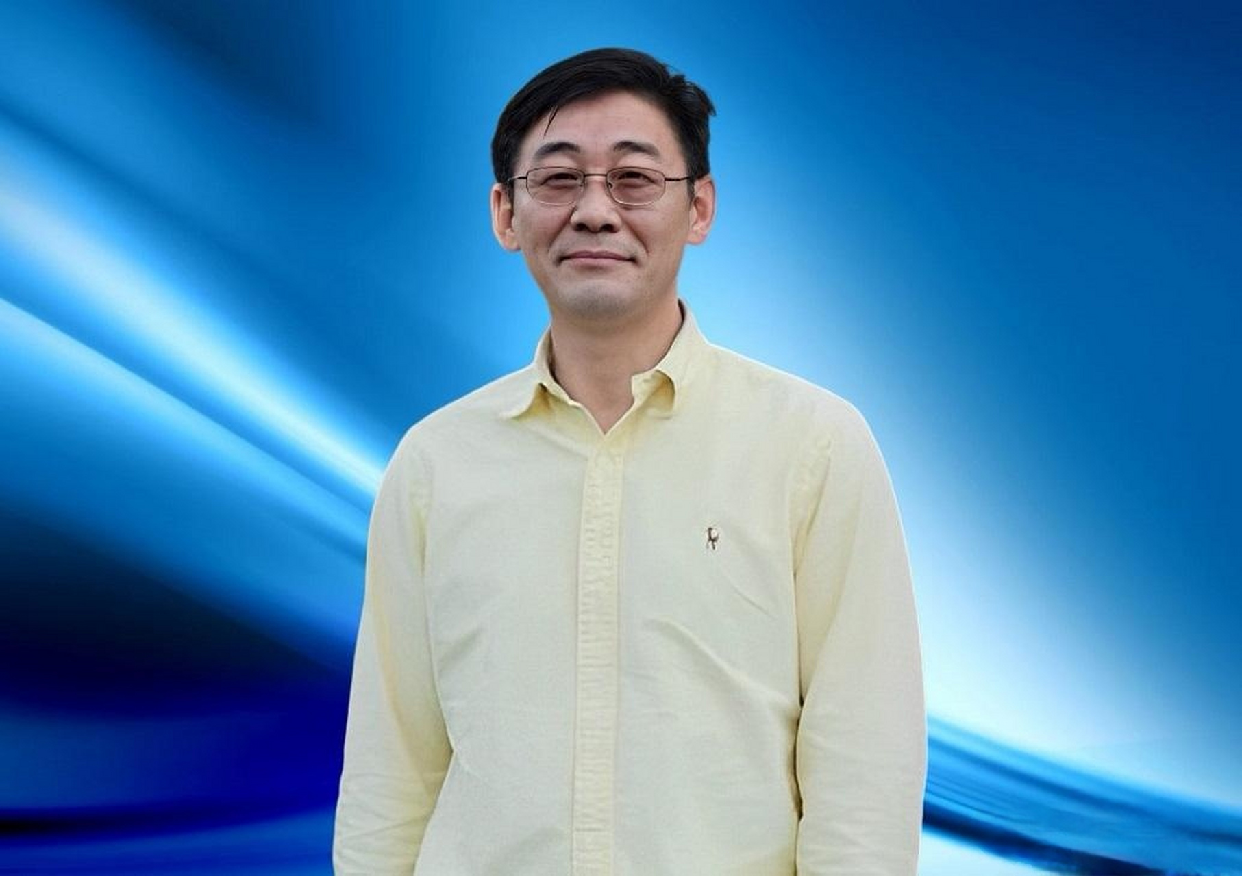 毕业于江苏农学院,华南农业大学硕士,立华股份董事长