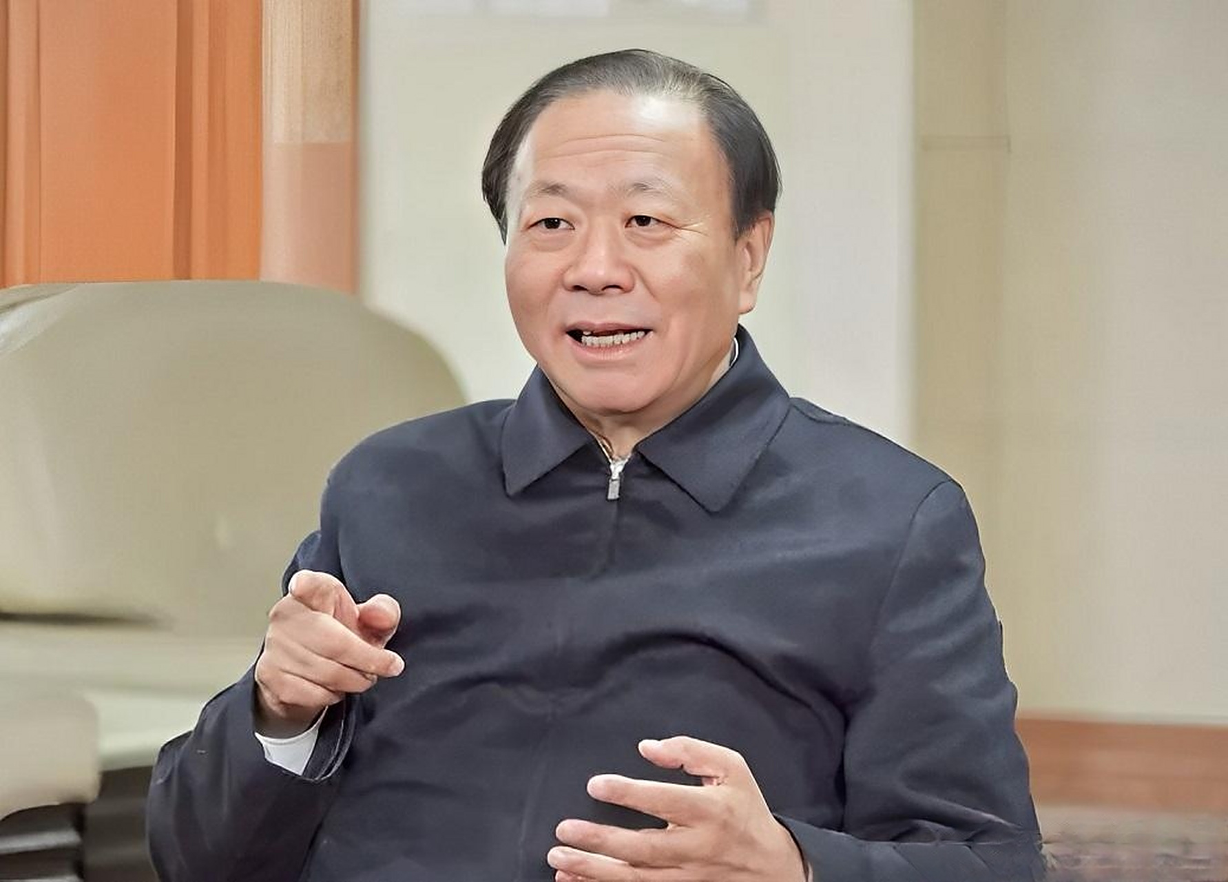 江苏省苏州市最新富豪揭晓: 沈文荣,1946年生于张家港,中专学历,沙钢