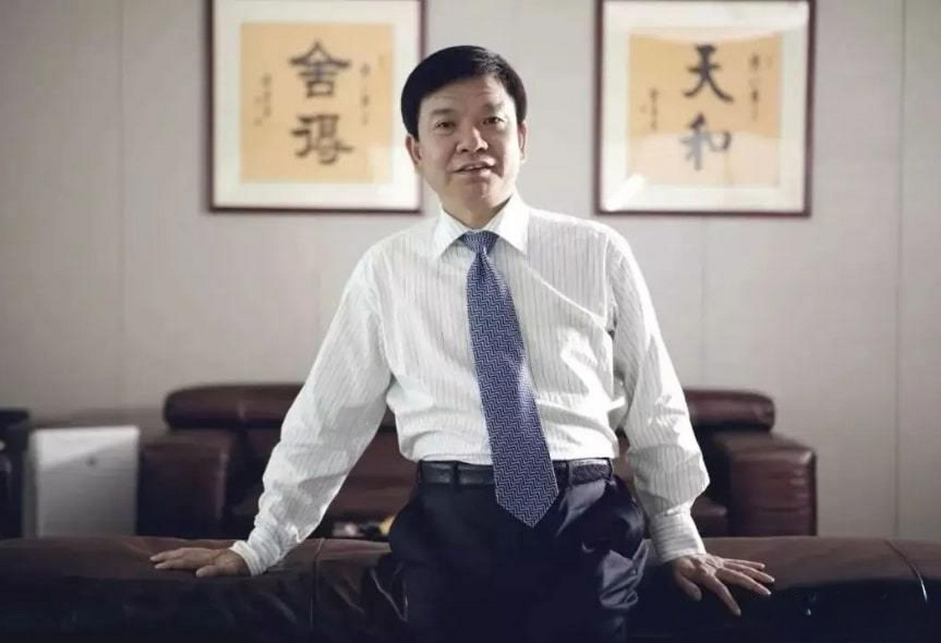 福建省厦门市最新富豪揭晓: 柯希平,1960年生于泉州安溪,大专学历