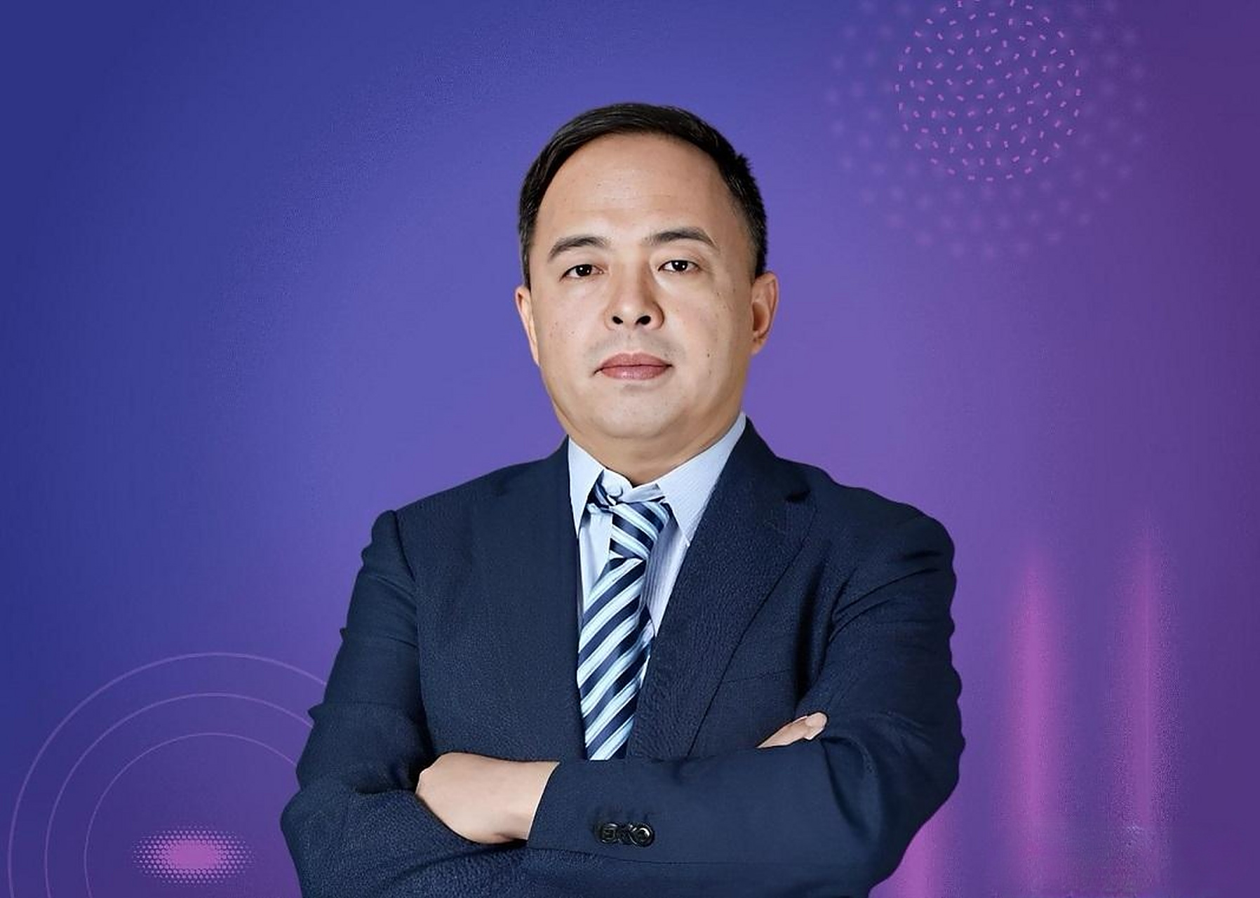 目前个人身价70亿,荣登葫芦岛市首富宝座.