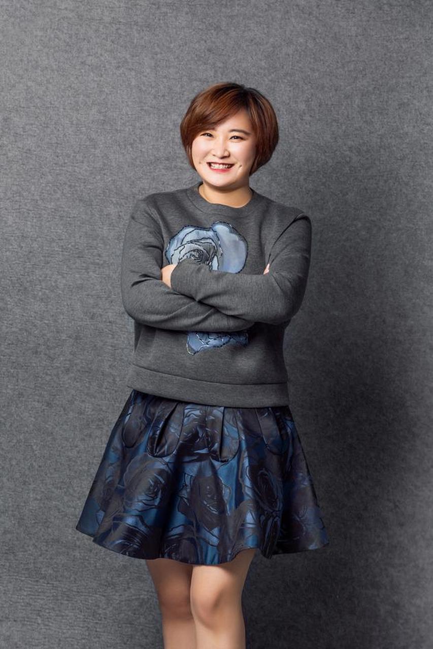湖北省襄阳市最新女富豪揭晓: 贾玲,1982年生于湖北襄阳,毕业于中央