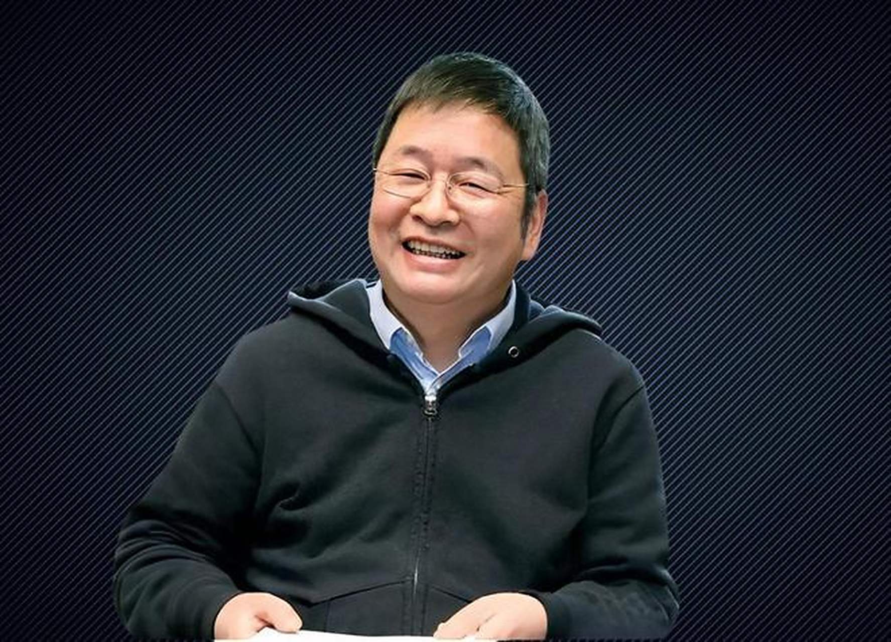 虞仁荣,1966年生于浙江宁波,毕业于清华大学无线电专业,韦尔股份创始