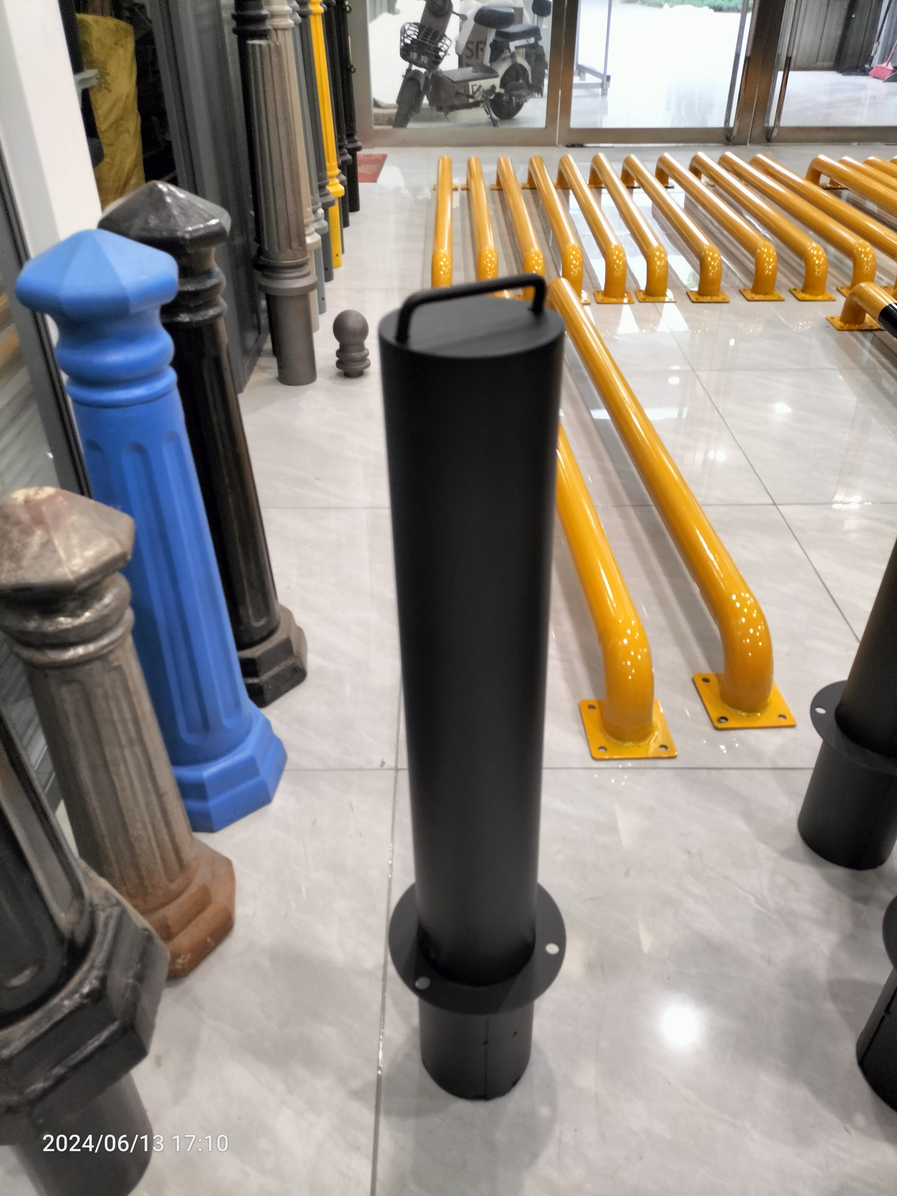 不锈钢警示柱隔离柱道路驻车桩