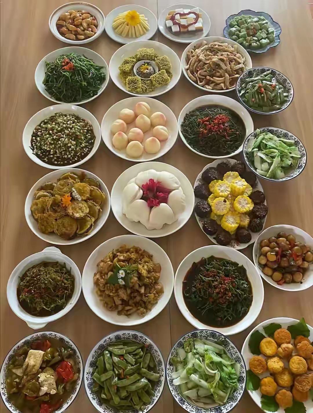 婆婆过65岁生日,我大热天做了20多个素菜,大姑姐看到却说我偷懒,菜