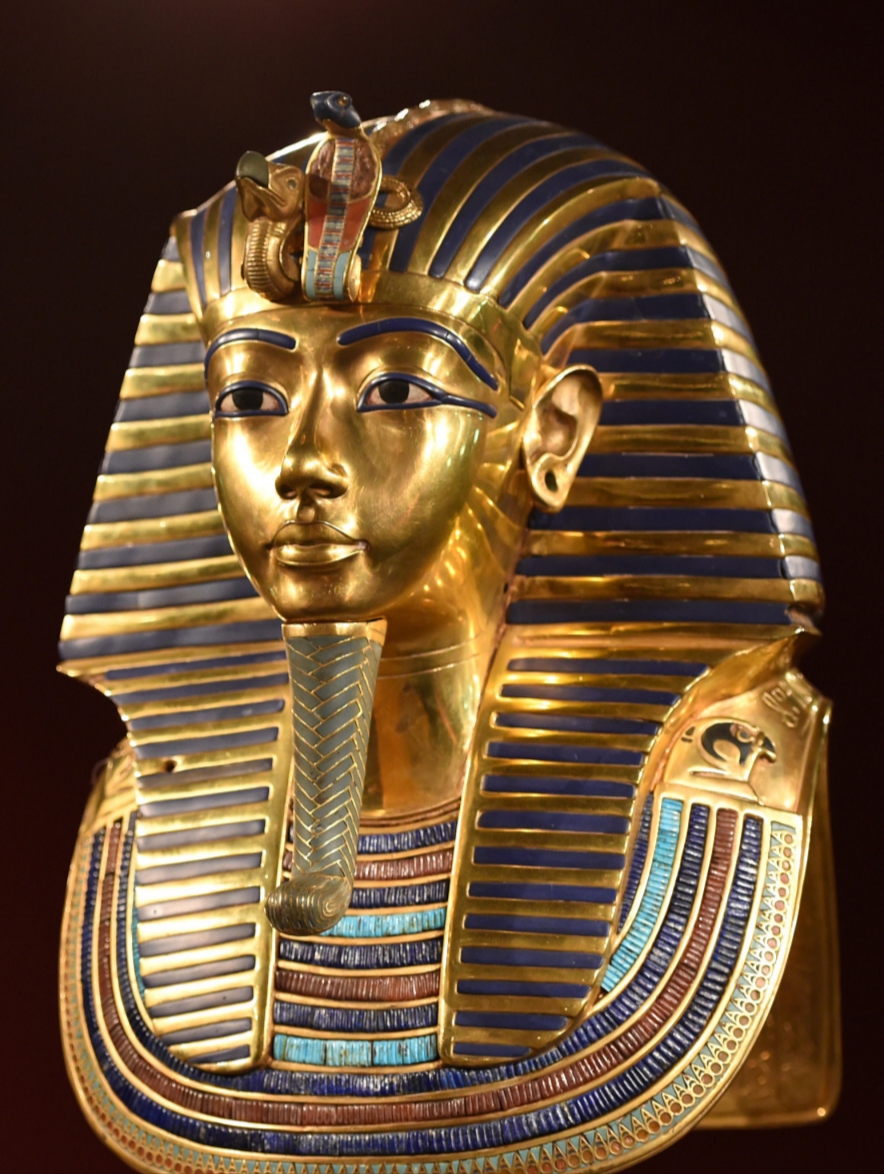 【珍贵文物】‖  古埃及图坦卡蒙黄金面具: 图特卡蒙的陵墓因其文物无