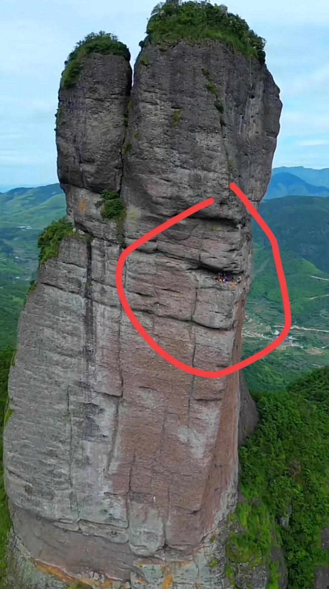 老山界雷公岩图片