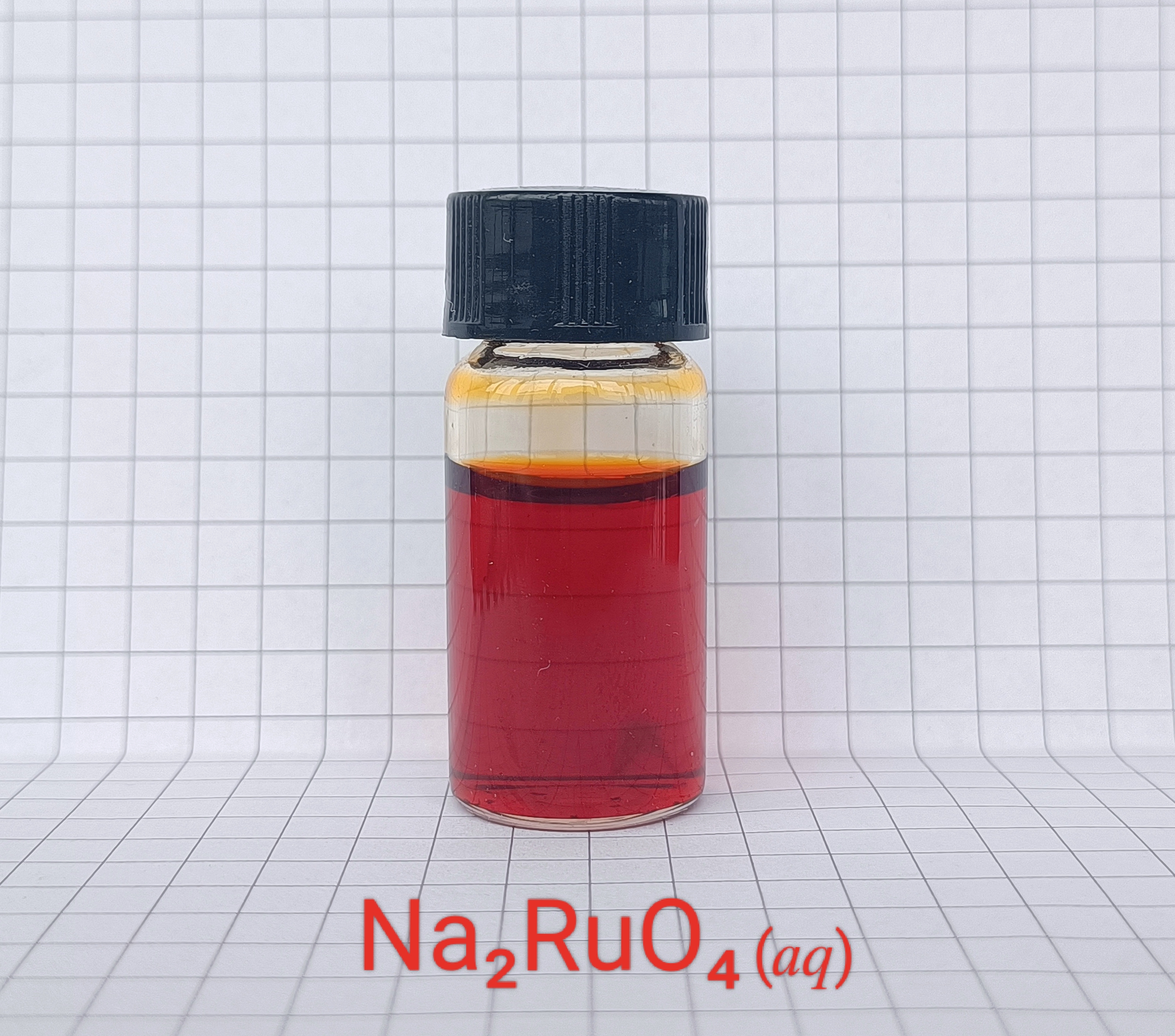 自制的钌(vi)酸钠溶液