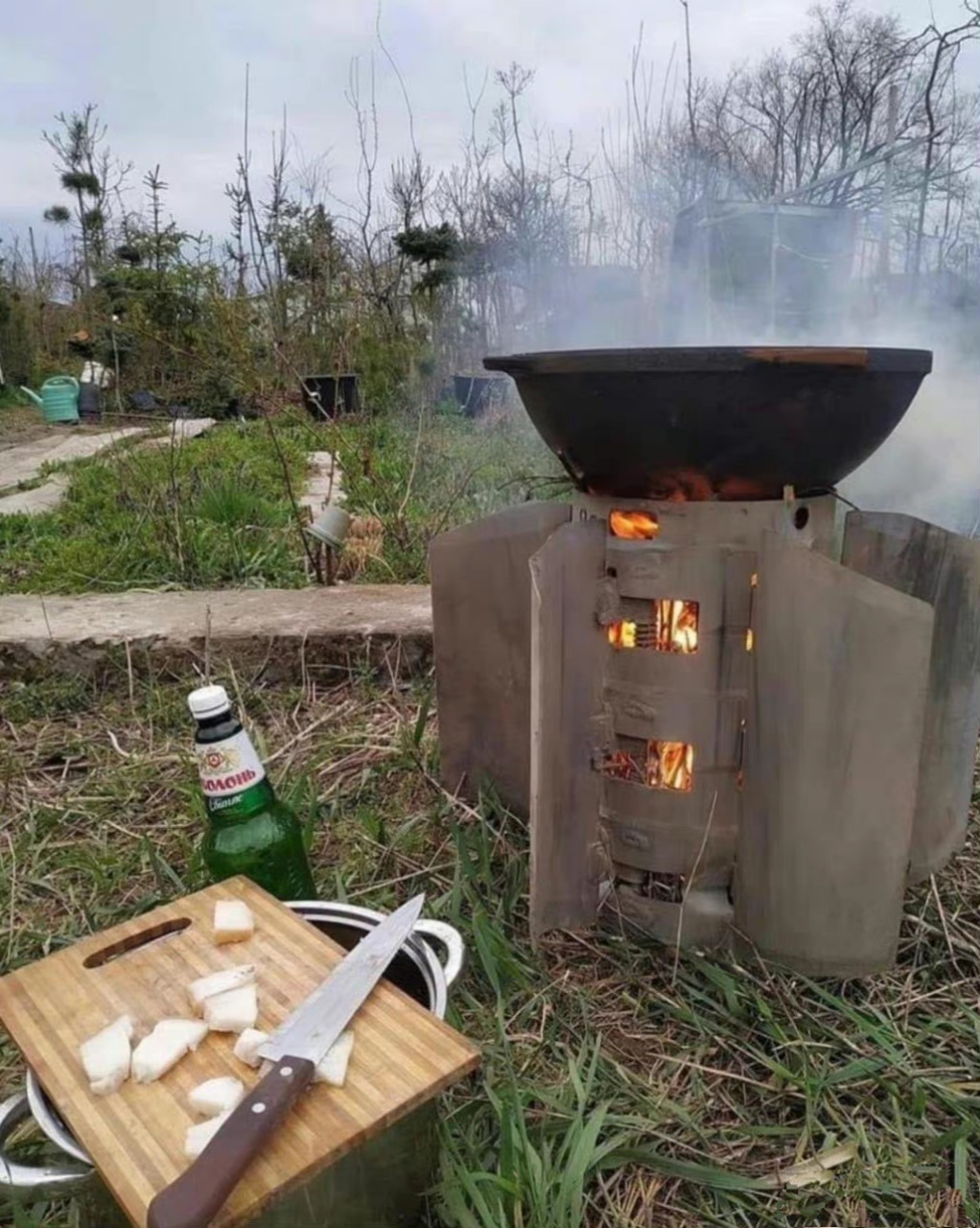 行军灶,烧起来