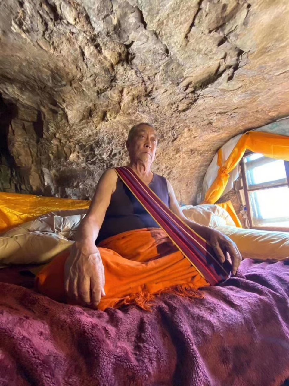 藏历初十日9月27,莲师授记的大伏藏师"秋吉林巴"——今世第三世——邬