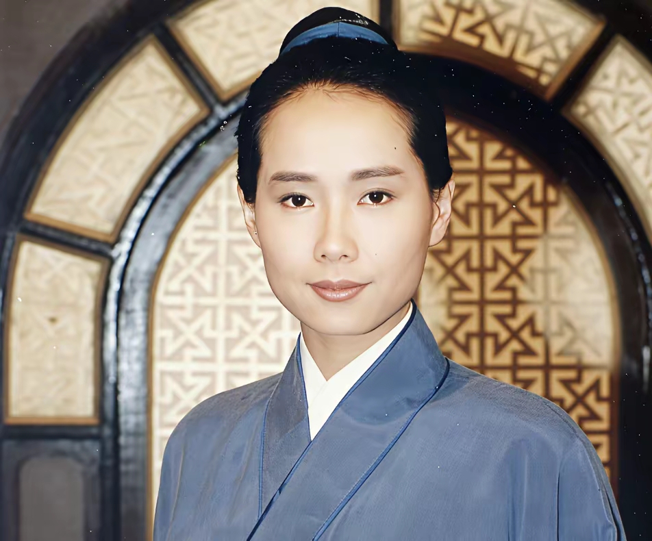 所以都说她演技如何好,作品怎么经典,我只觉得无感,就连她和马景涛