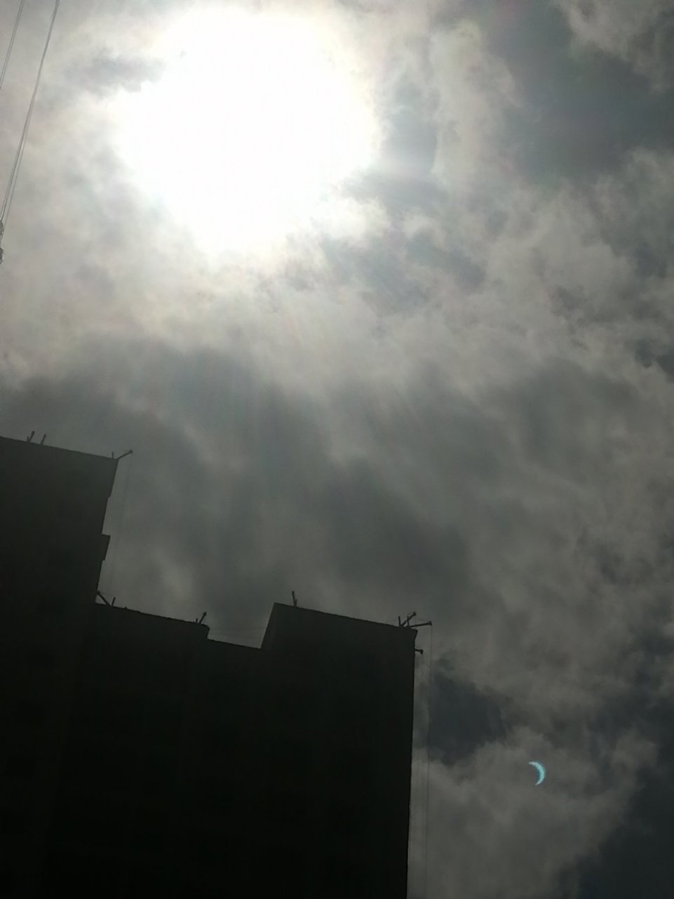 求解答~拍照(天狗吃太阳),竟然是这样效果