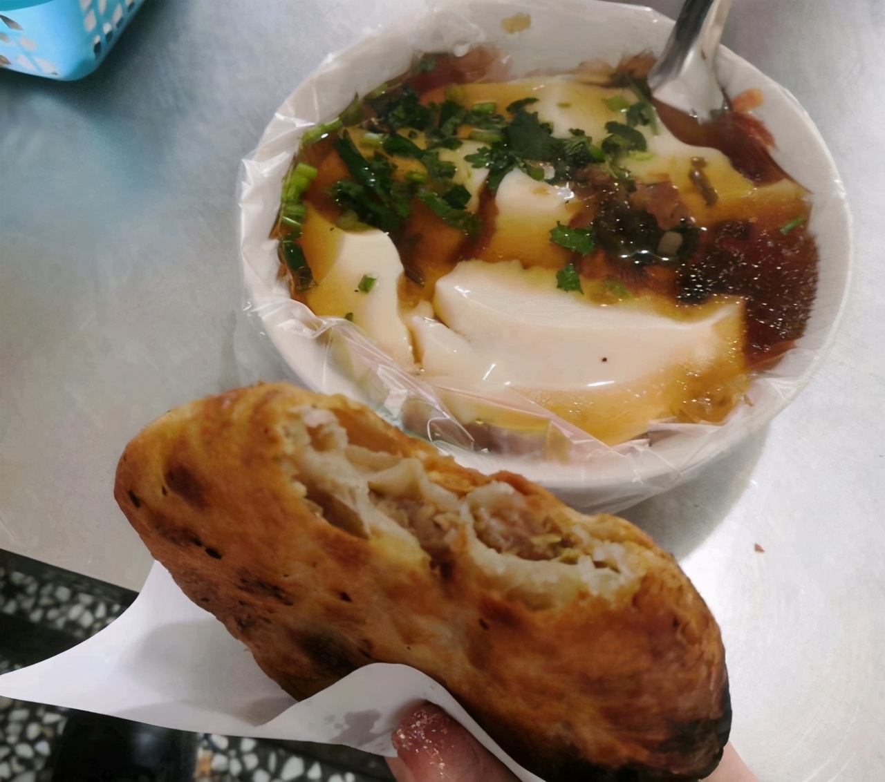 本地逛吃笔记#潍坊肉火烧,做为老潍县的名小吃之一,一直深受当地人