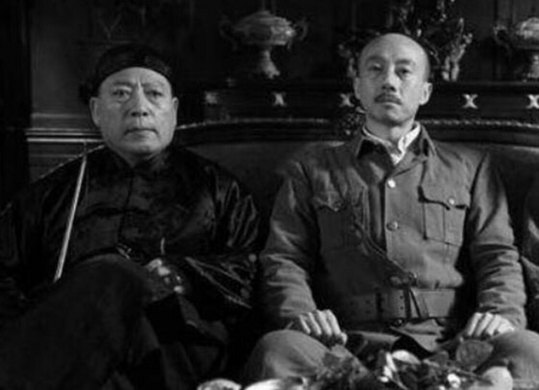 沈杏山偷袭杜月笙,黄金荣仗义出手,好好教训了沈杏山一番!