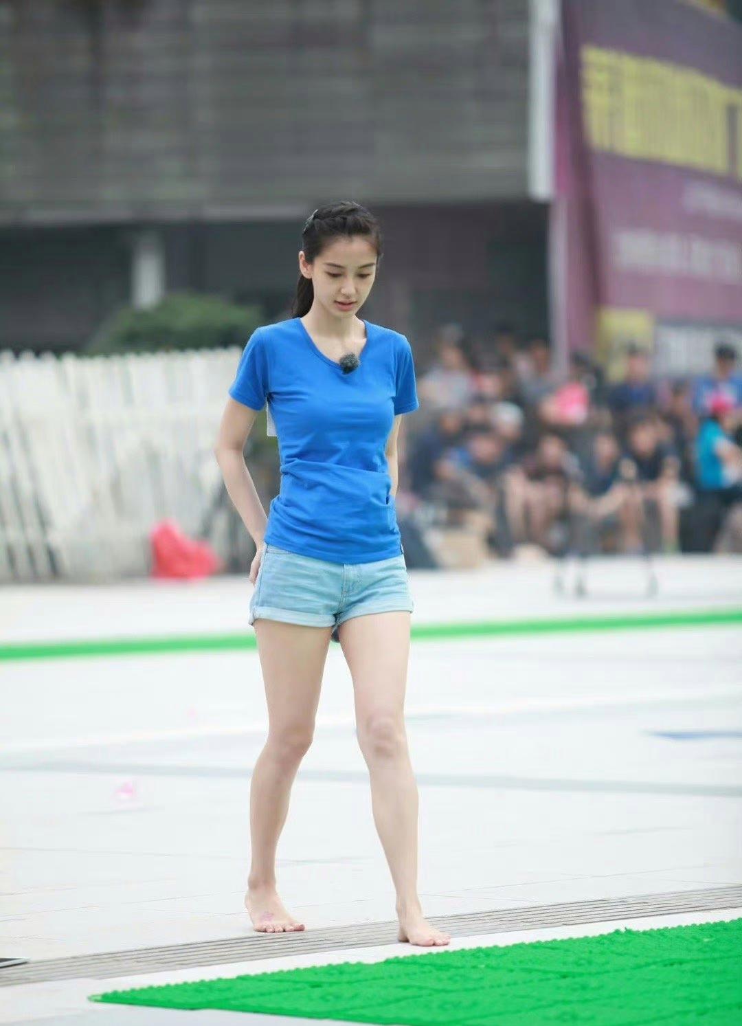 "angelababy, 歌声如春风,美得让人心动.