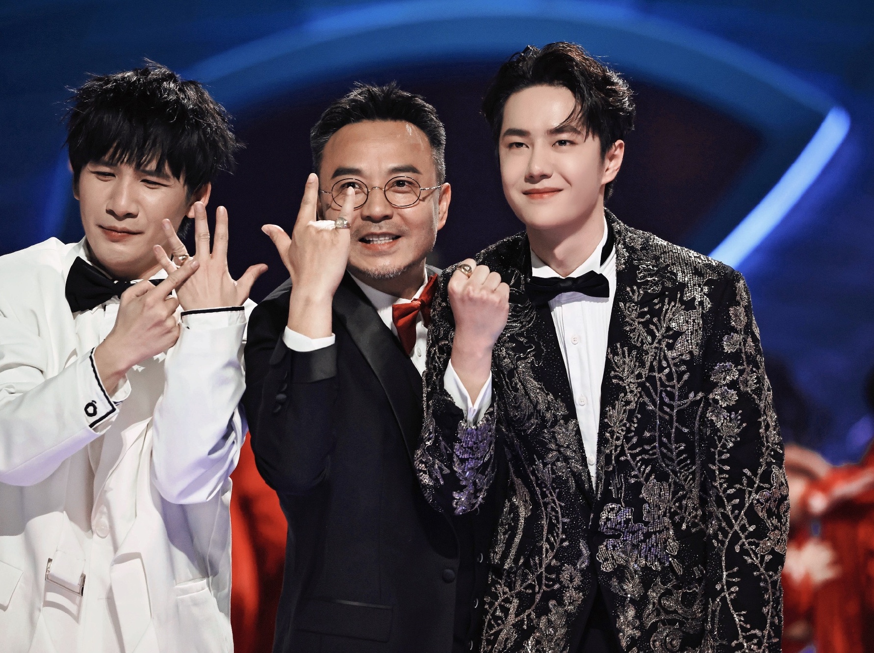 跨年创作挑战赛#天天好兄弟大张伟在一次采访时说:我只想说,王一博真 