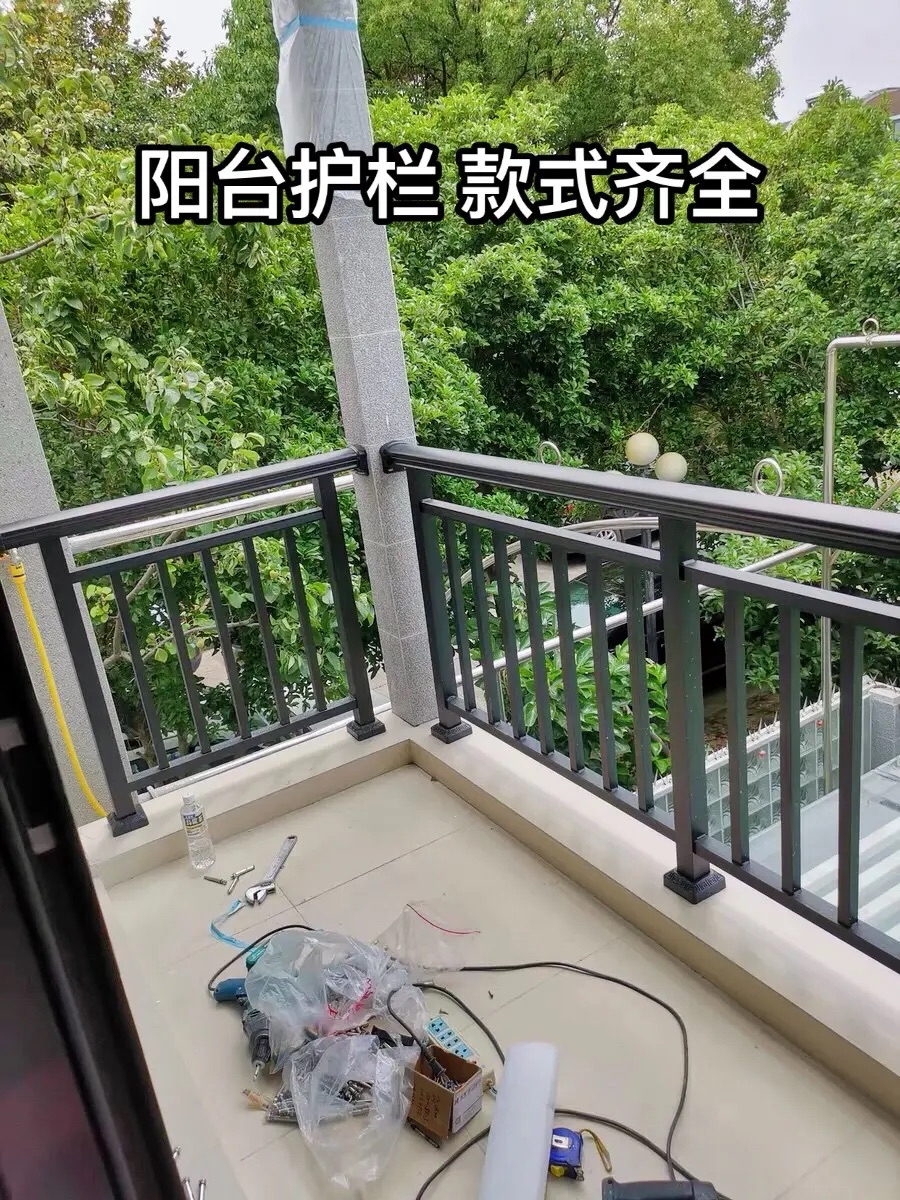 铝合金护栏面管型材图图片