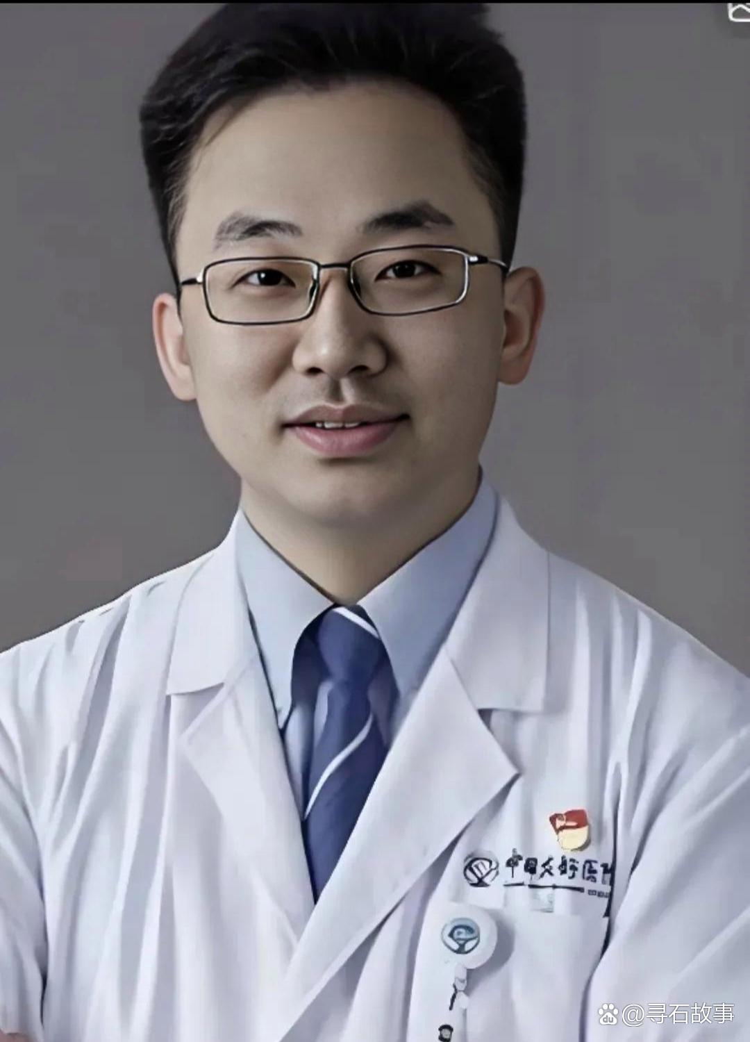 为照片上这两个人相面,谁更能出轨一目了然