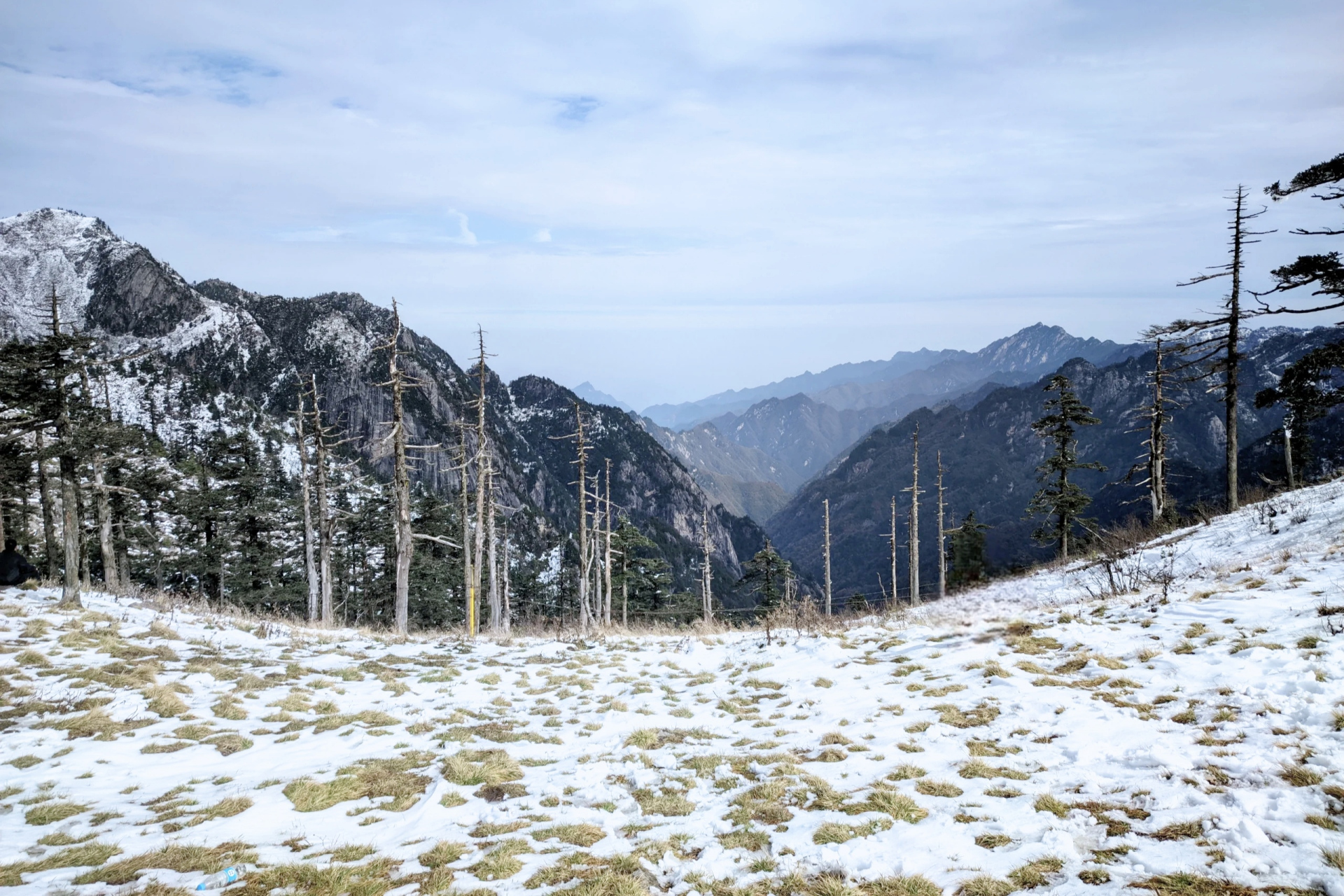 9015冬日的山景,美到让人窒息!