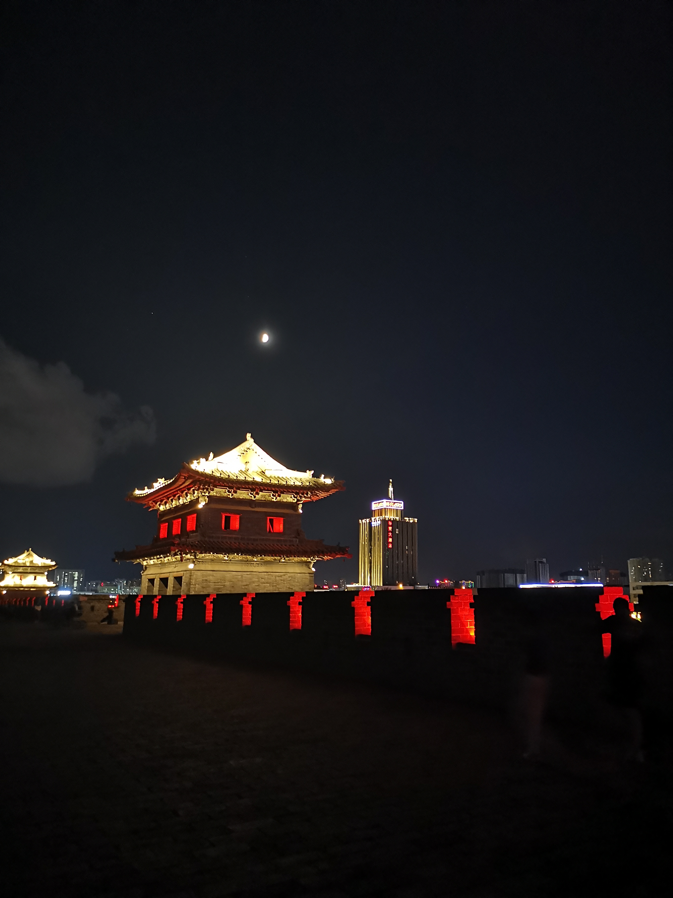 大同古城夜景观赏  天下大同,一朝古都.