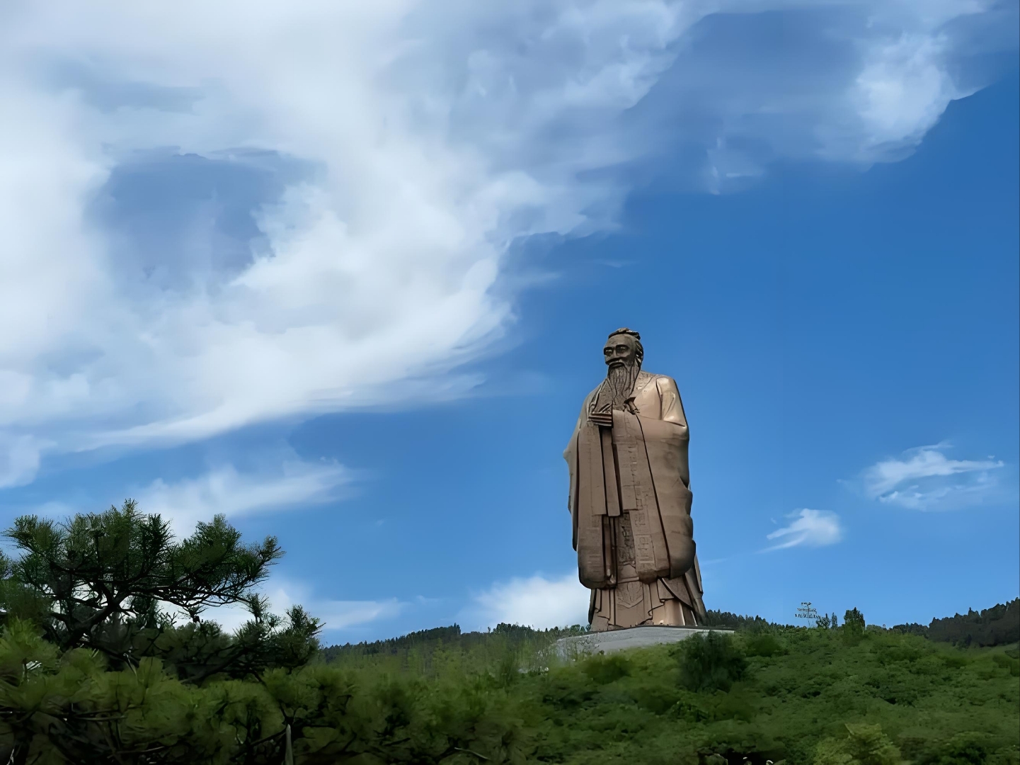 以"尼山儒光"映照文明时代之真谛: