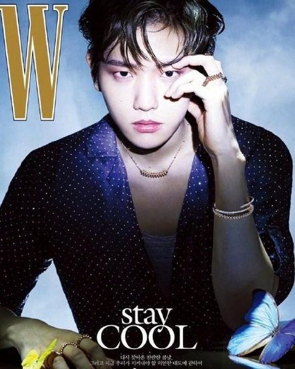 边伯贤《w korea》五月刊,百变王子华丽出演,有没有鲨到你啊[期待]