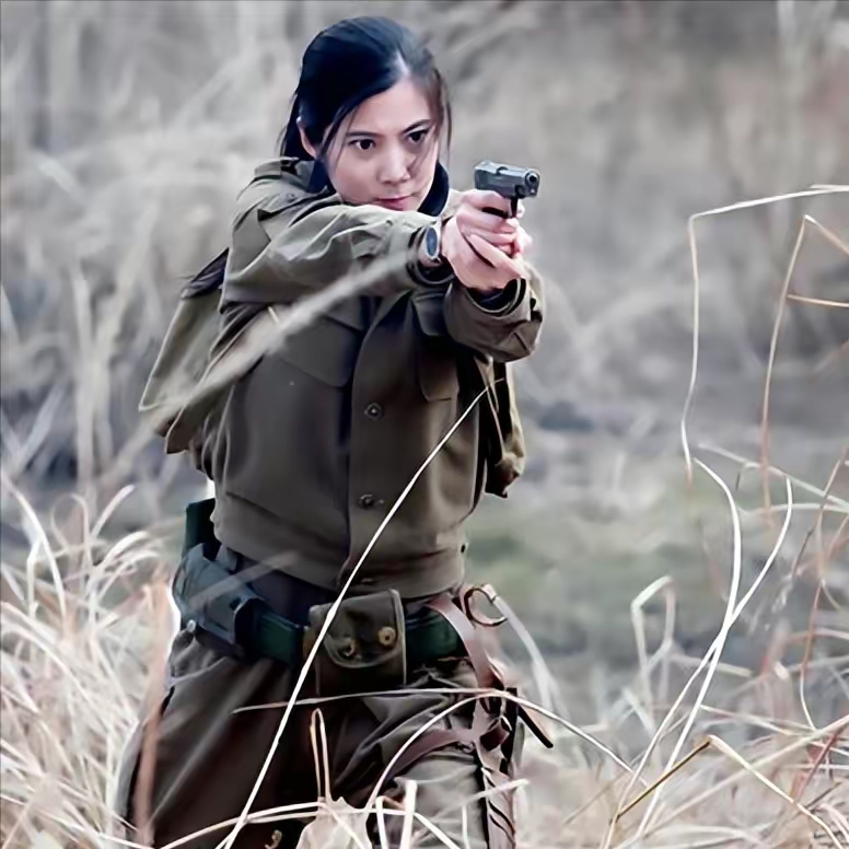 "女版于震",如今回山东老家当主持人 "抗战剧专业户"王珂当年红的发紫