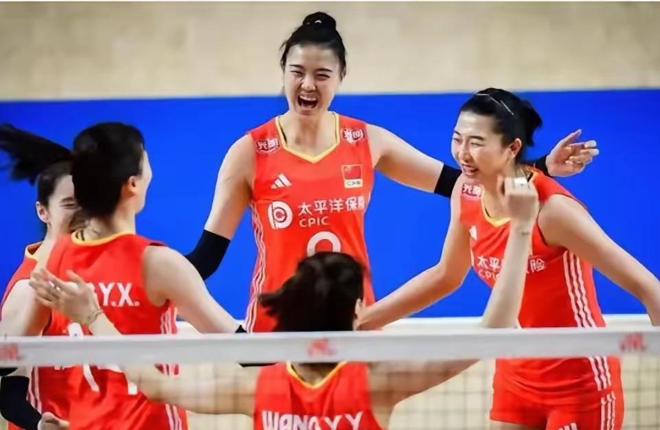 首先是前苏联女排,她们曾4次将金牌收入囊中,实力不容小觑.