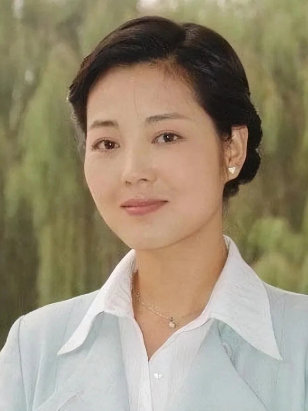 2003年,王茜华瞒着丈夫周京,悄悄地把肚子里的孩子打掉,周京大发雷霆