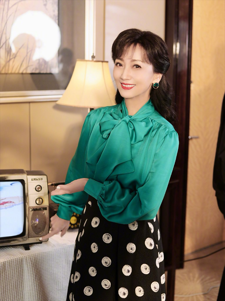 赵雅芝最新美图,留住岁月静好.#明星