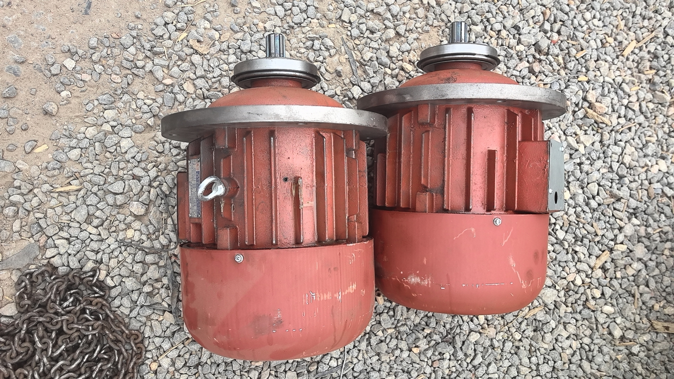 南京力鑫特机电制造有限公司制造锥形转子制动三相异步电动机zd32-4